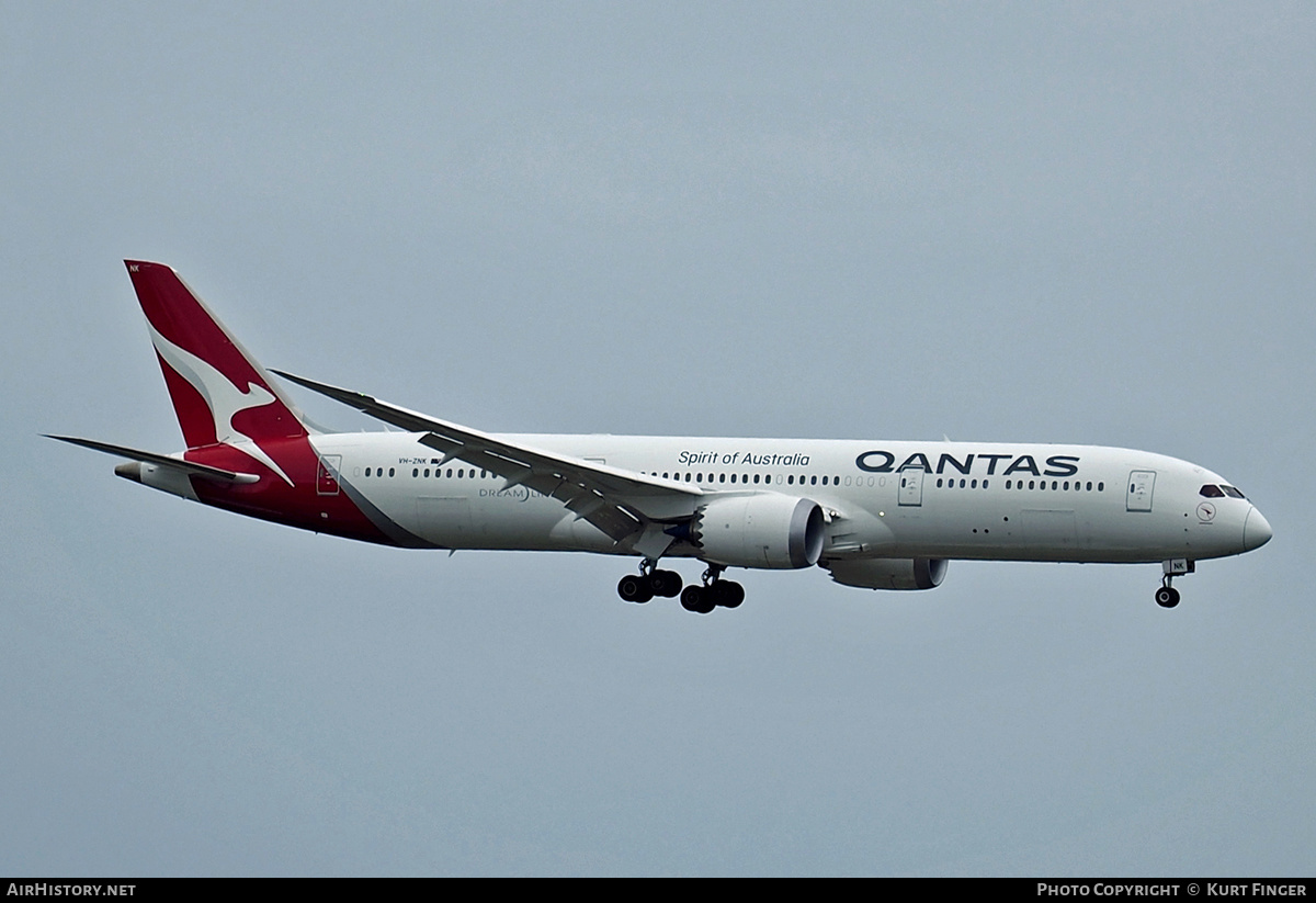 Aircraft Photo of VH-ZNK | Boeing 787-9 Dreamliner | Qantas | AirHistory.net #340922