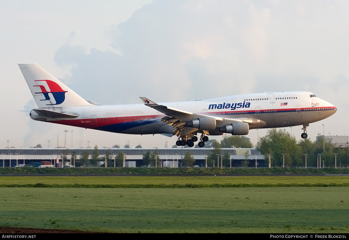 Aircraft Photo of 9M-MPN | Boeing 747-4H6 | Malaysia Airlines | AirHistory.net #341002