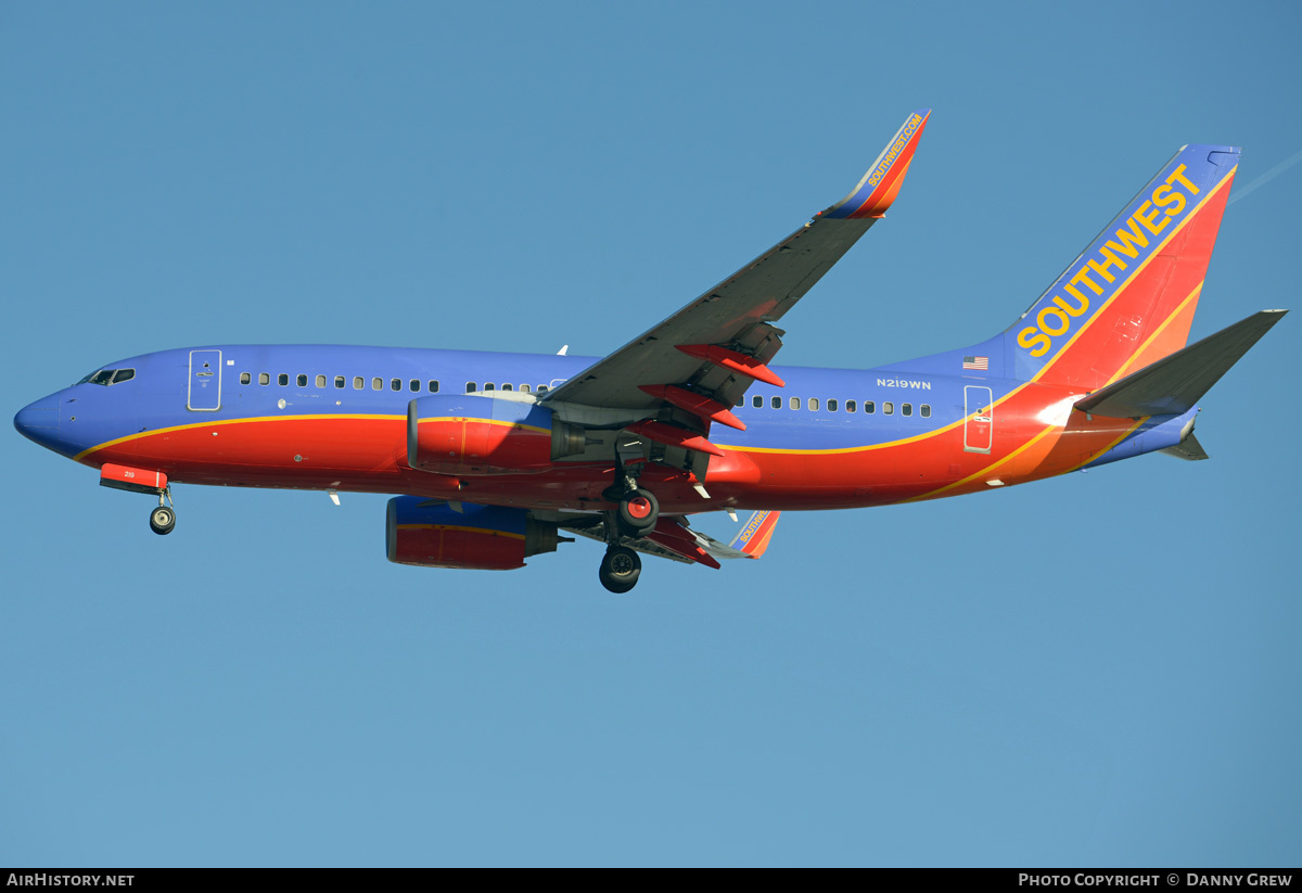 Aircraft Photo of N219WN | Boeing 737-7H4 | Southwest Airlines | AirHistory.net #341004