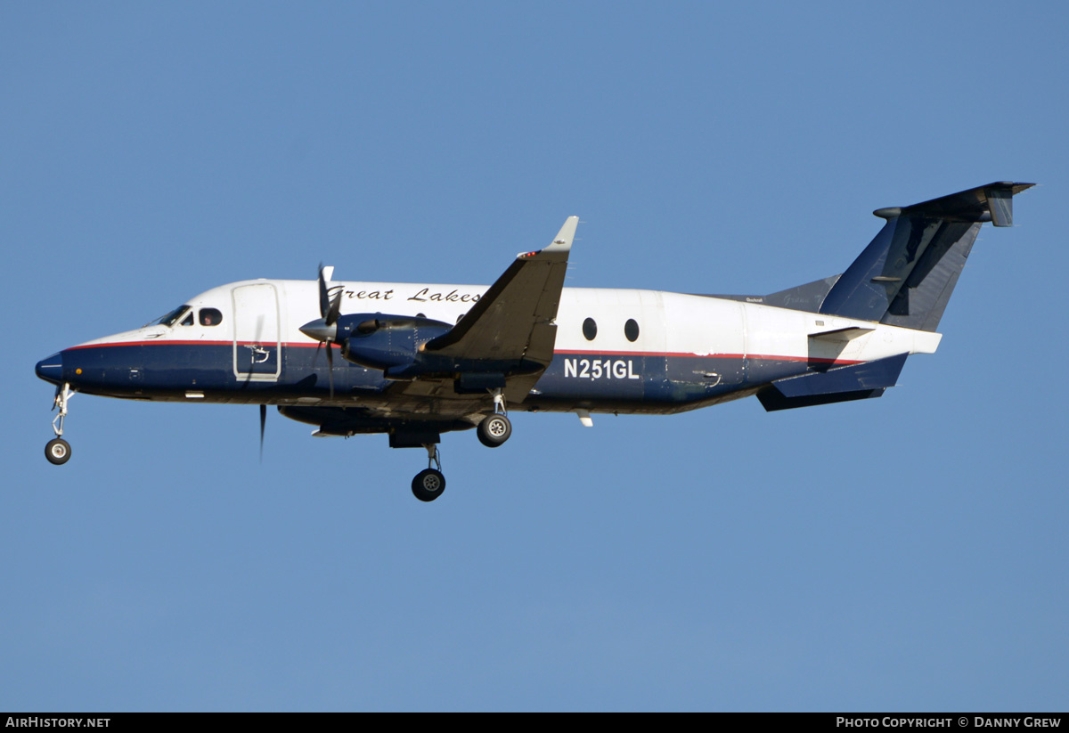 Aircraft Photo of N251GL | Raytheon 1900D | Great Lakes Airlines | AirHistory.net #341005