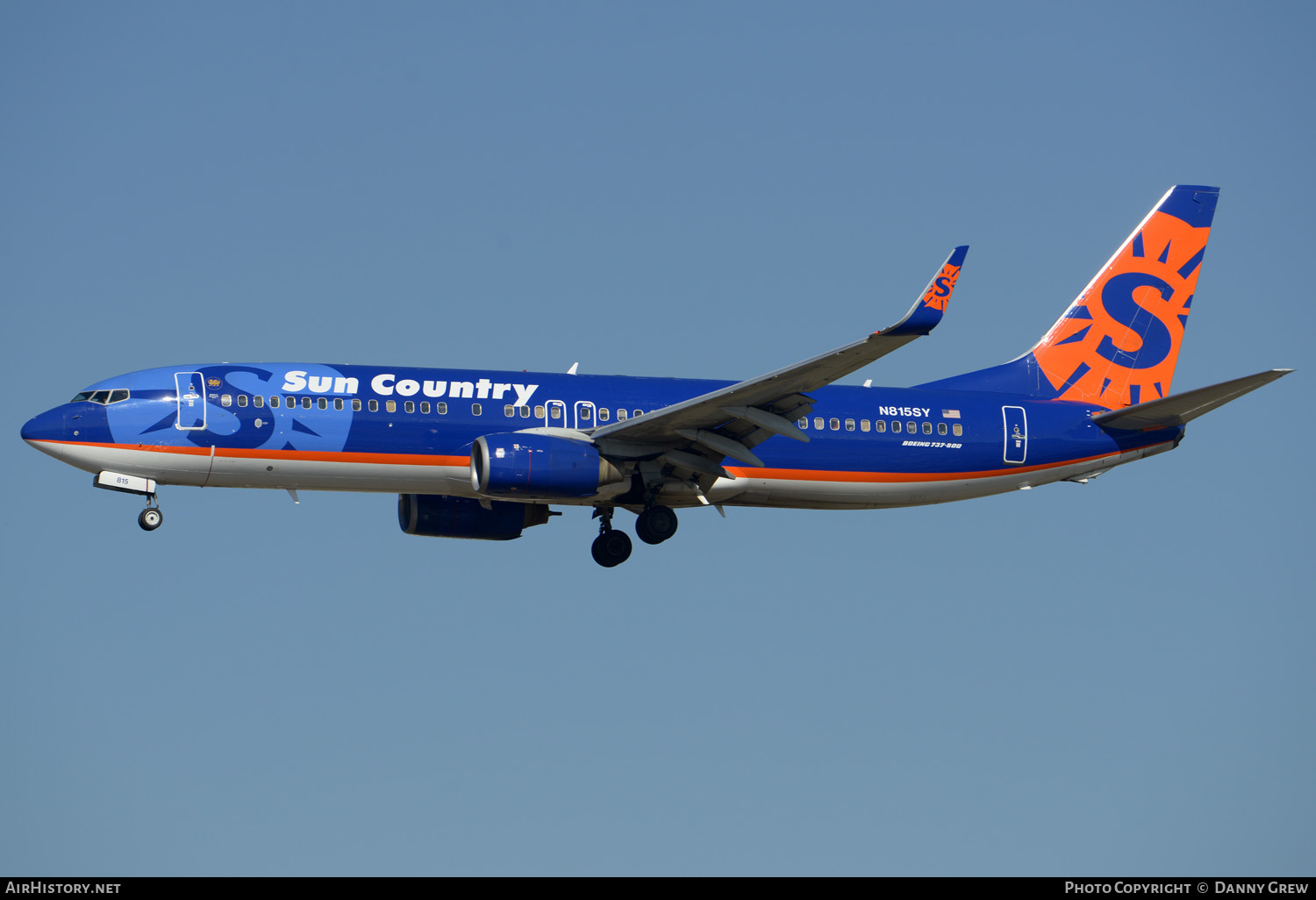 Aircraft Photo of N815SY | Boeing 737-8BK | Sun Country Airlines | AirHistory.net #341038