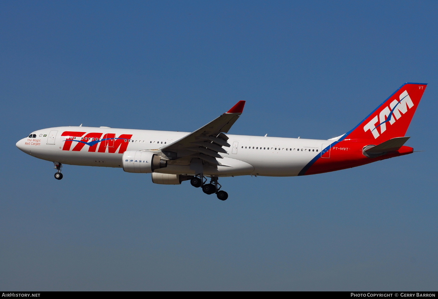 Aircraft Photo of PT-MVT | Airbus A330-223 | TAM Linhas Aéreas | AirHistory.net #341049