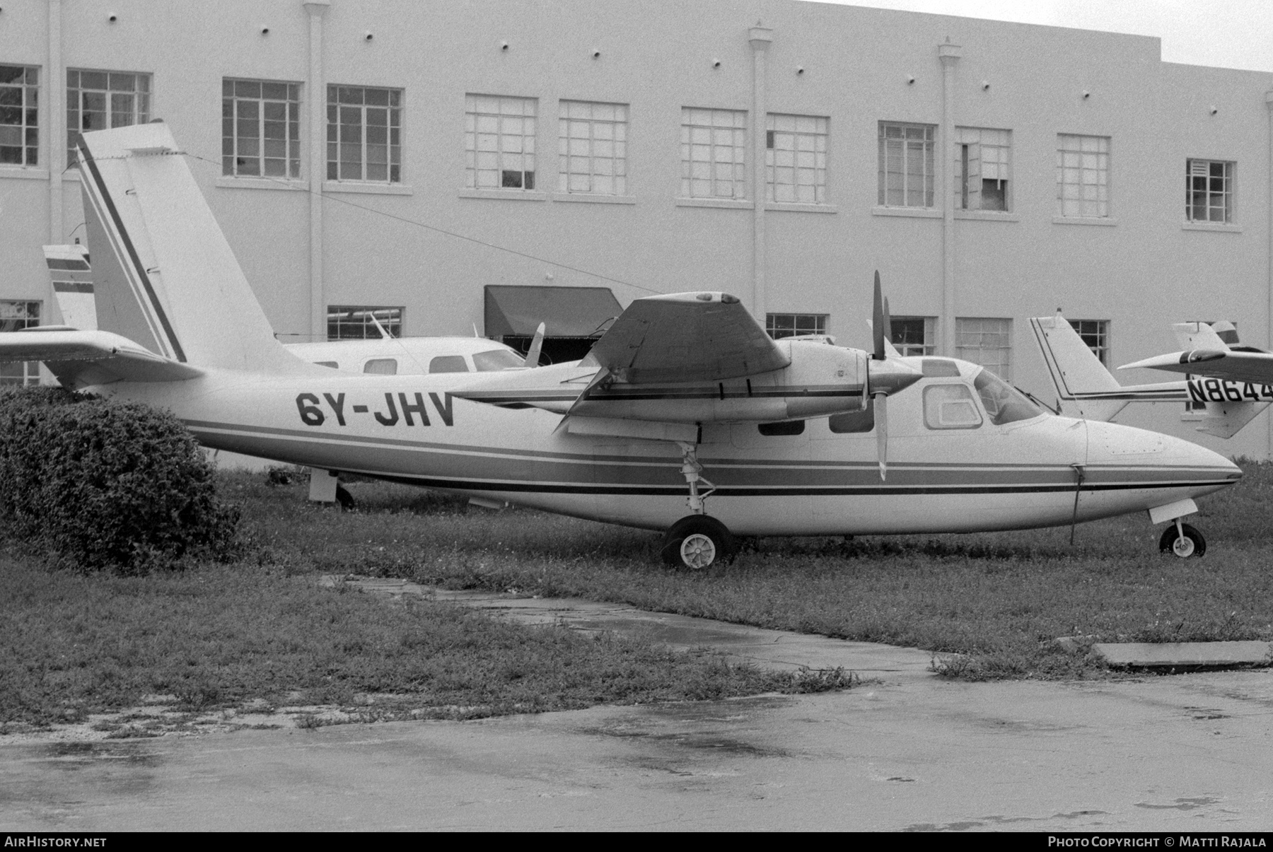 Aircraft Photo of 6Y-JHV | North American Rockwell 500S Shrike Commander | AirHistory.net #341059