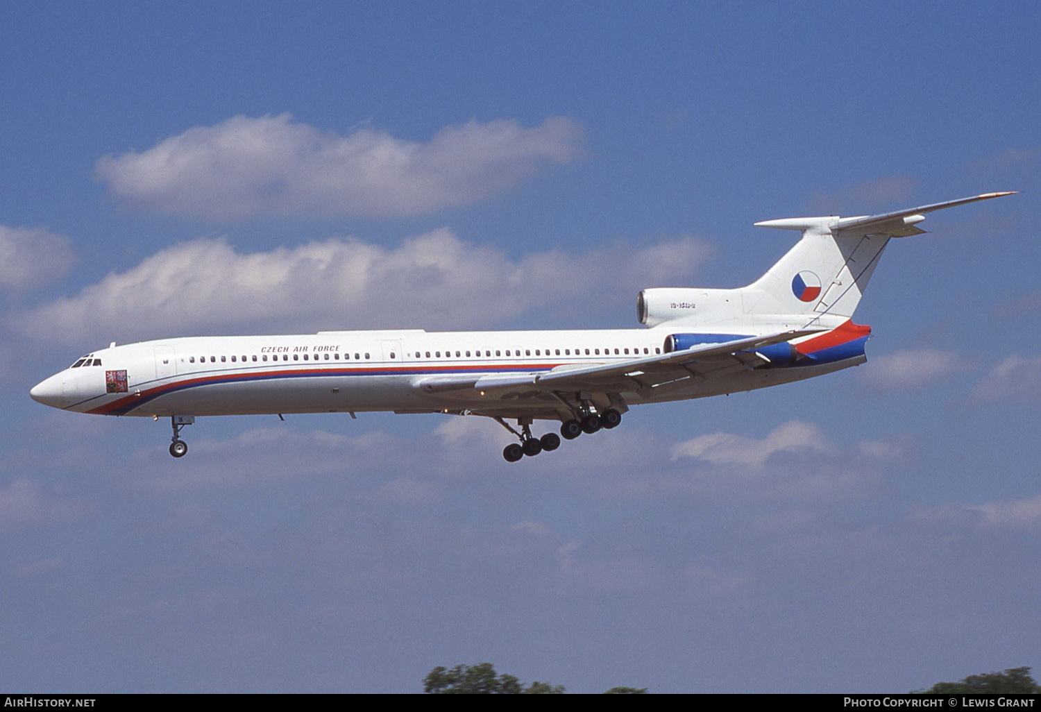 Aircraft Photo of 0601 | Tupolev Tu-154B-2 | Czechia - Air Force | AirHistory.net #341066