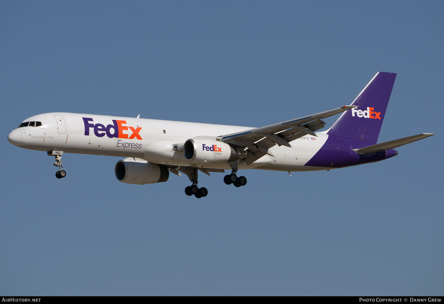 Aircraft Photo of N960FD | Boeing 757-236/SF | FedEx Express - Federal Express | AirHistory.net #341105