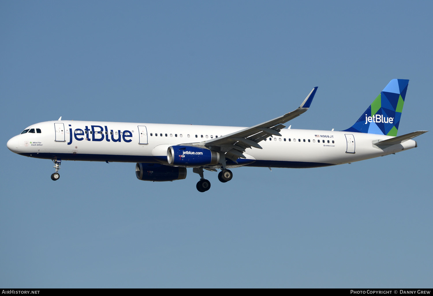 Aircraft Photo of N968JT | Airbus A321-231 | JetBlue Airways | AirHistory.net #341109