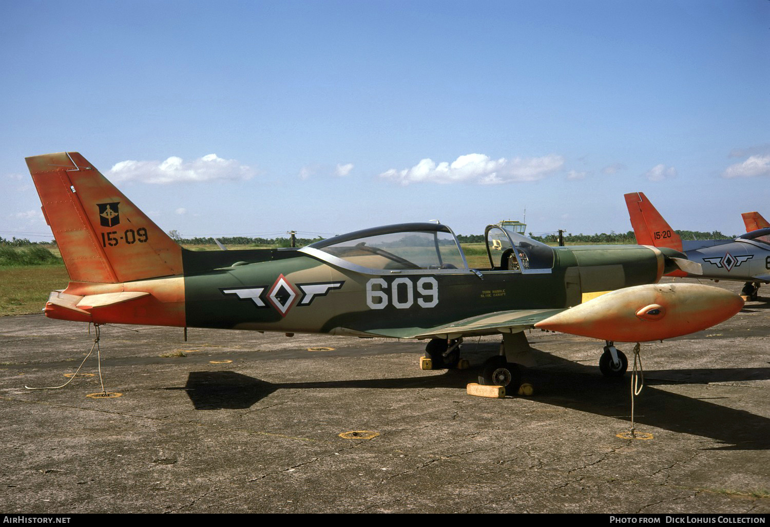 Aircraft Photo of 15-09 | SIAI-Marchetti SF-260MP | Philippines - Air Force | AirHistory.net #341111