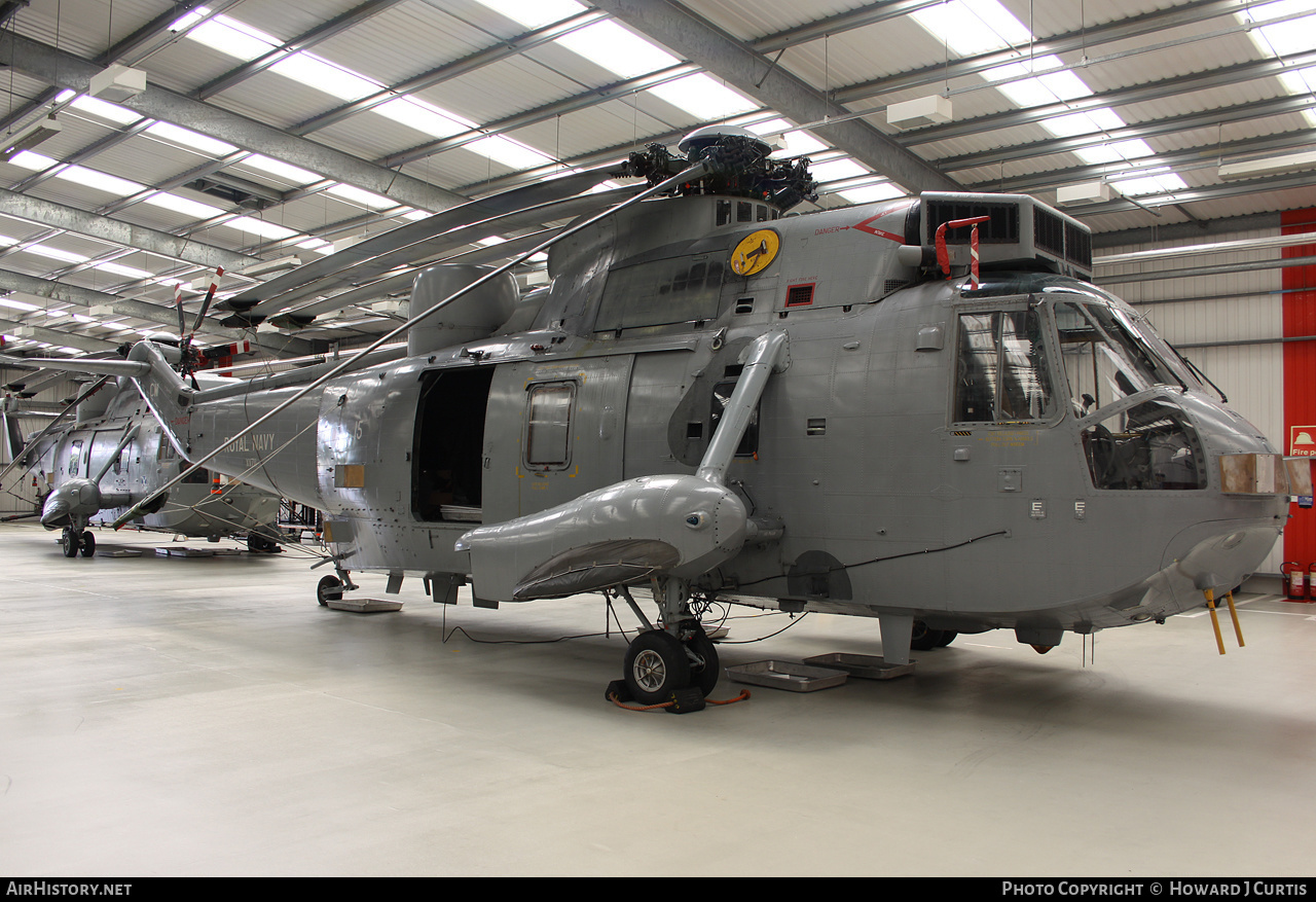 Aircraft Photo of XV711 | Westland WS-61 Sea King HAS6 | UK - Navy | AirHistory.net #341288