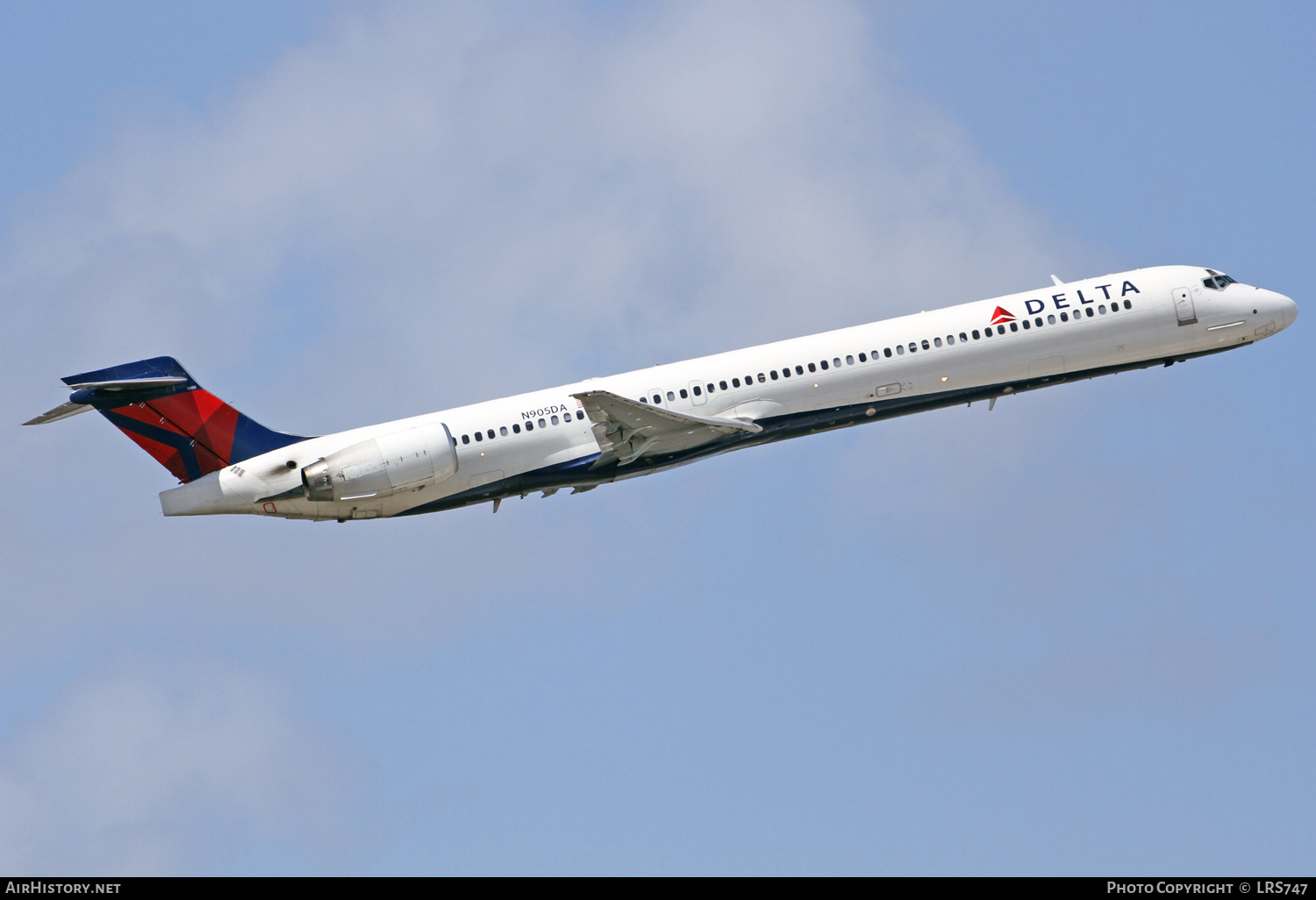 Aircraft Photo of N905DA | McDonnell Douglas MD-90-30 | Delta Air Lines | AirHistory.net #341294