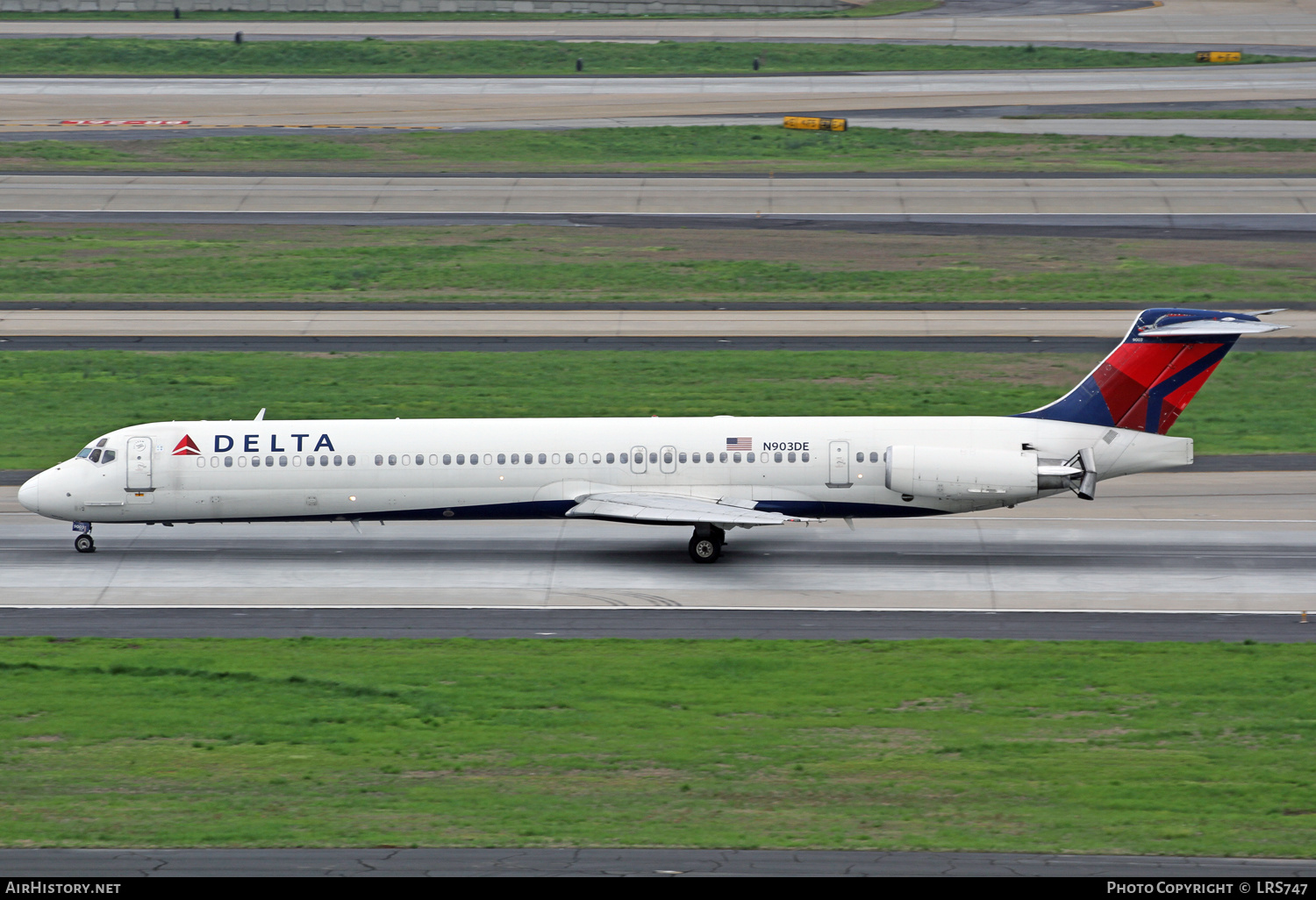 Aircraft Photo of N903DE | McDonnell Douglas MD-88 | Delta Air Lines | AirHistory.net #341296