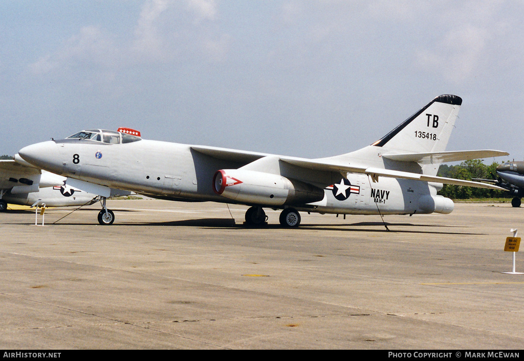 Aircraft Photo of 135418 | Douglas A-3A Skywarrior | USA - Navy | AirHistory.net #341317
