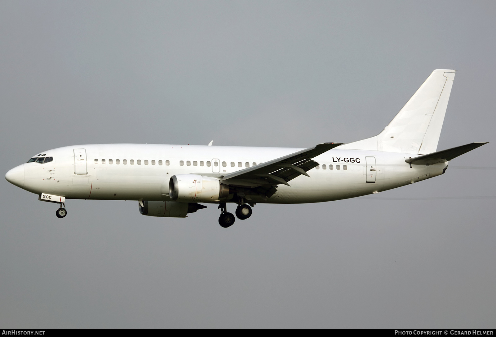 Aircraft Photo of LY-GGC | Boeing 737-3Q8 | AirHistory.net #341330