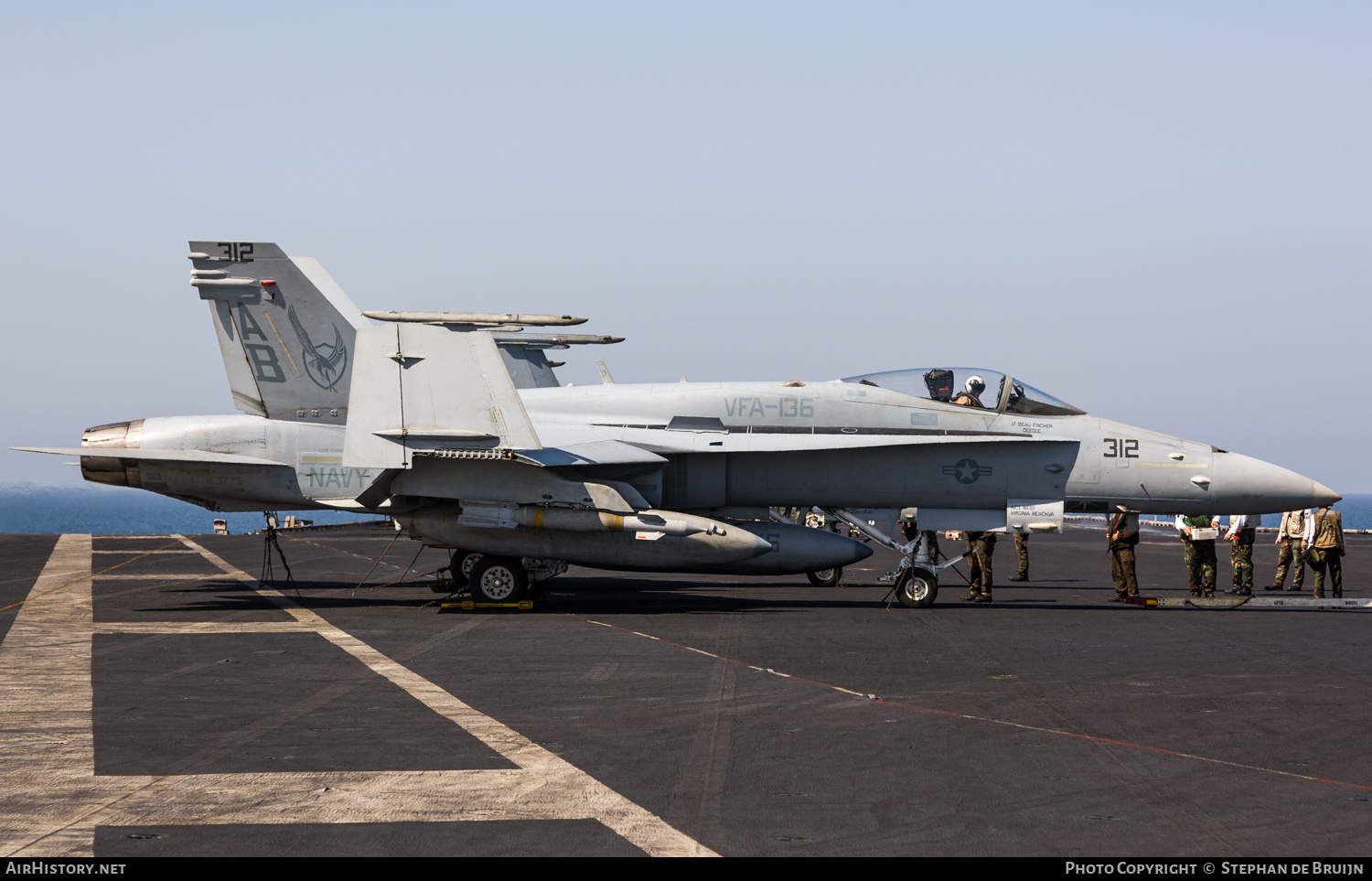 Aircraft Photo of 163775 | McDonnell Douglas F/A-18C Hornet | USA - Navy | AirHistory.net #341366