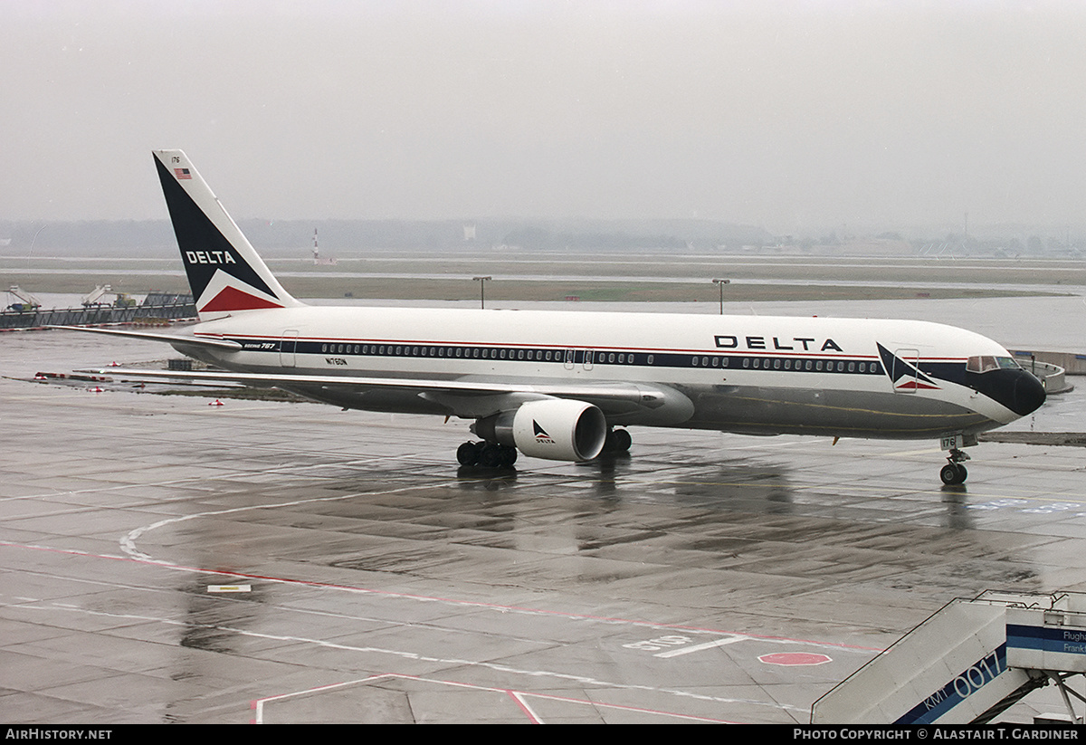 Aircraft Photo of N176DN | Boeing 767-332/ER | Delta Air Lines | AirHistory.net #341465