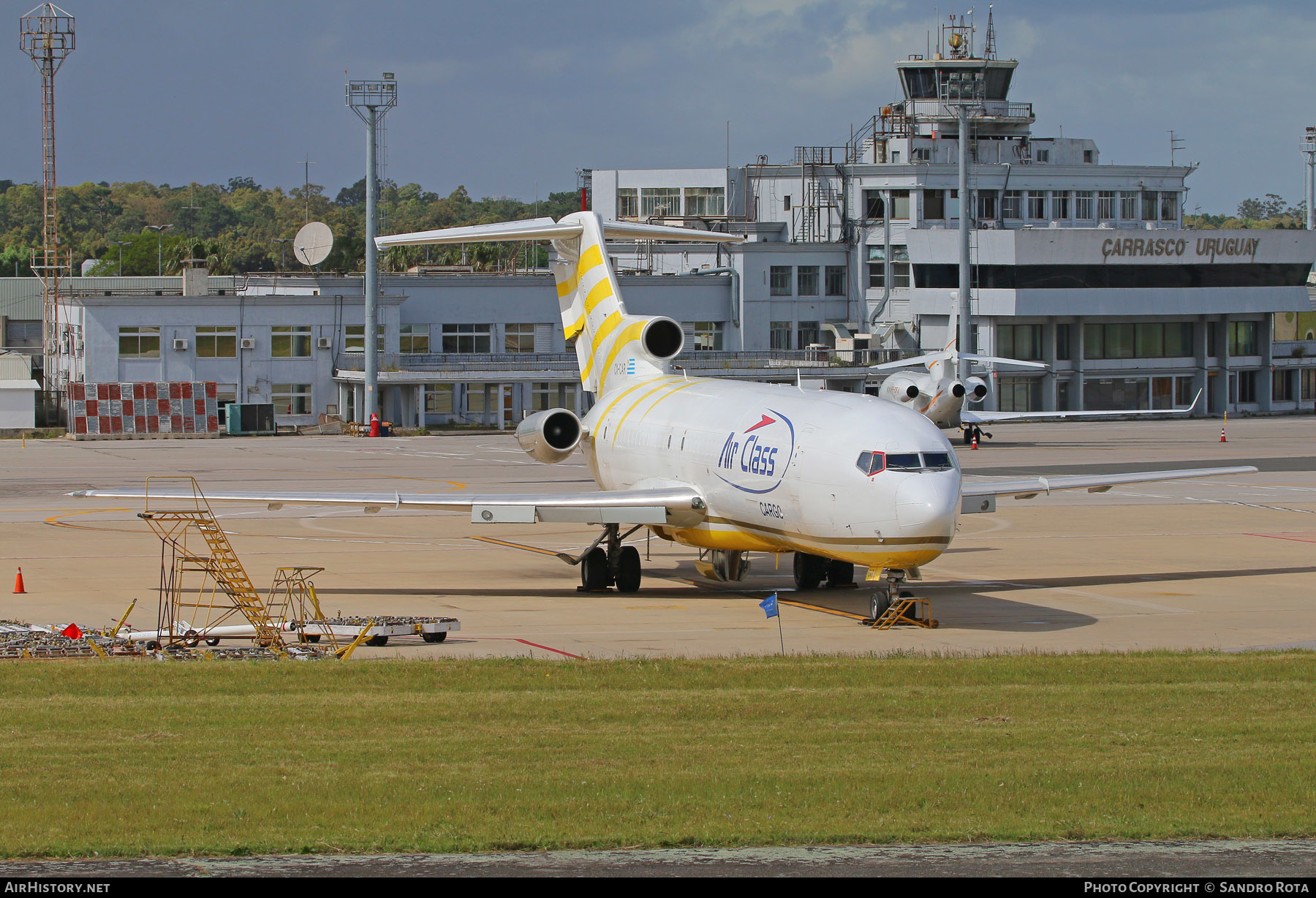 Aircraft Photo of CX-CAR | Boeing 727-214/Adv(F) | Air Class Líneas Aéreas | AirHistory.net #341510