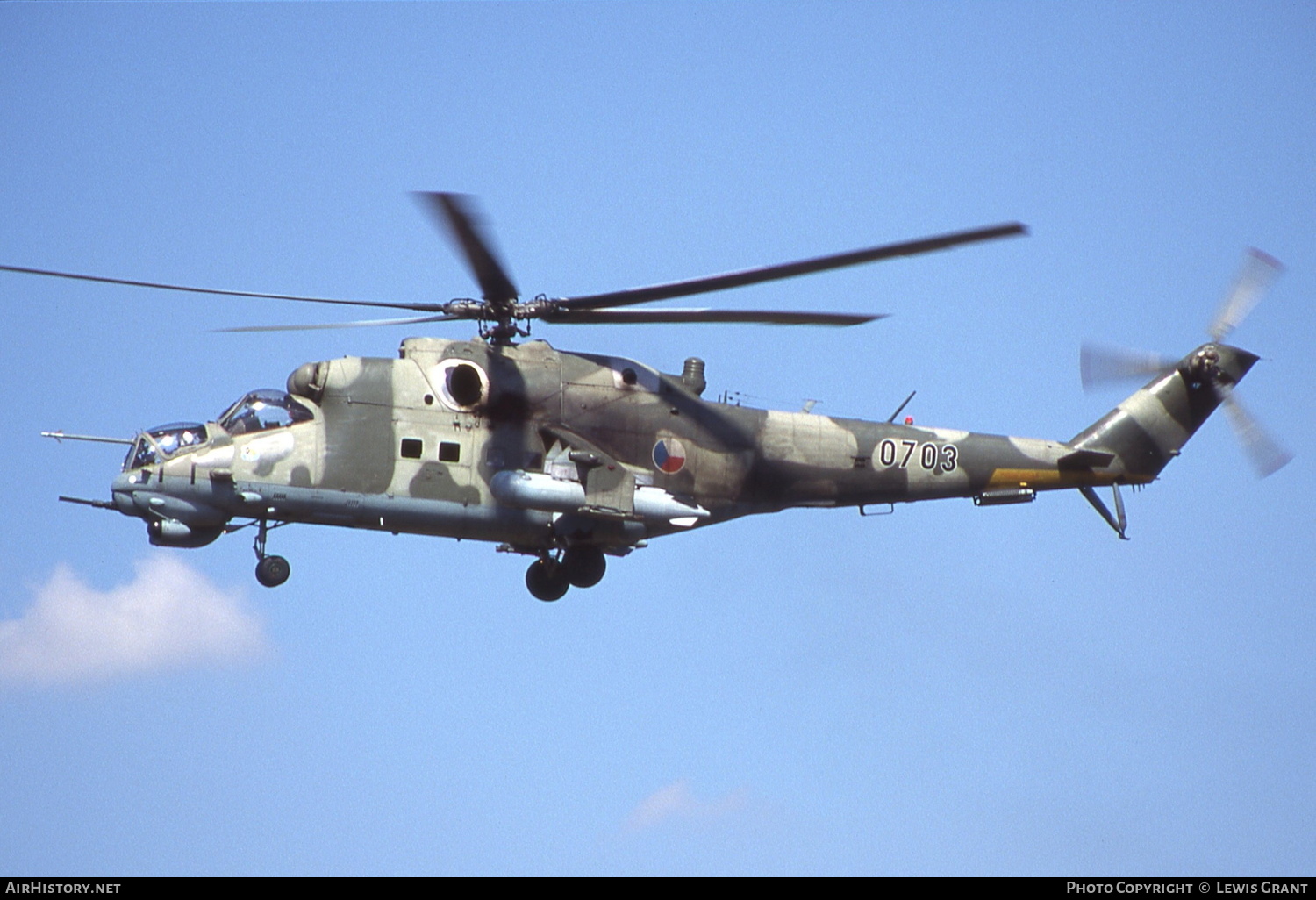 Aircraft Photo of 0703 | Mil Mi-24V | Czechia - Air Force | AirHistory.net #341587