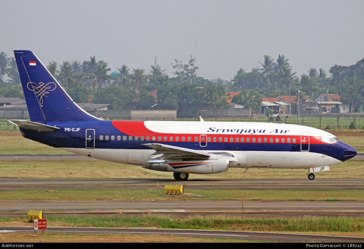 Aircraft Photo of PK-CJF | Boeing 737-284/Adv | Sriwijaya Air | AirHistory.net #341596