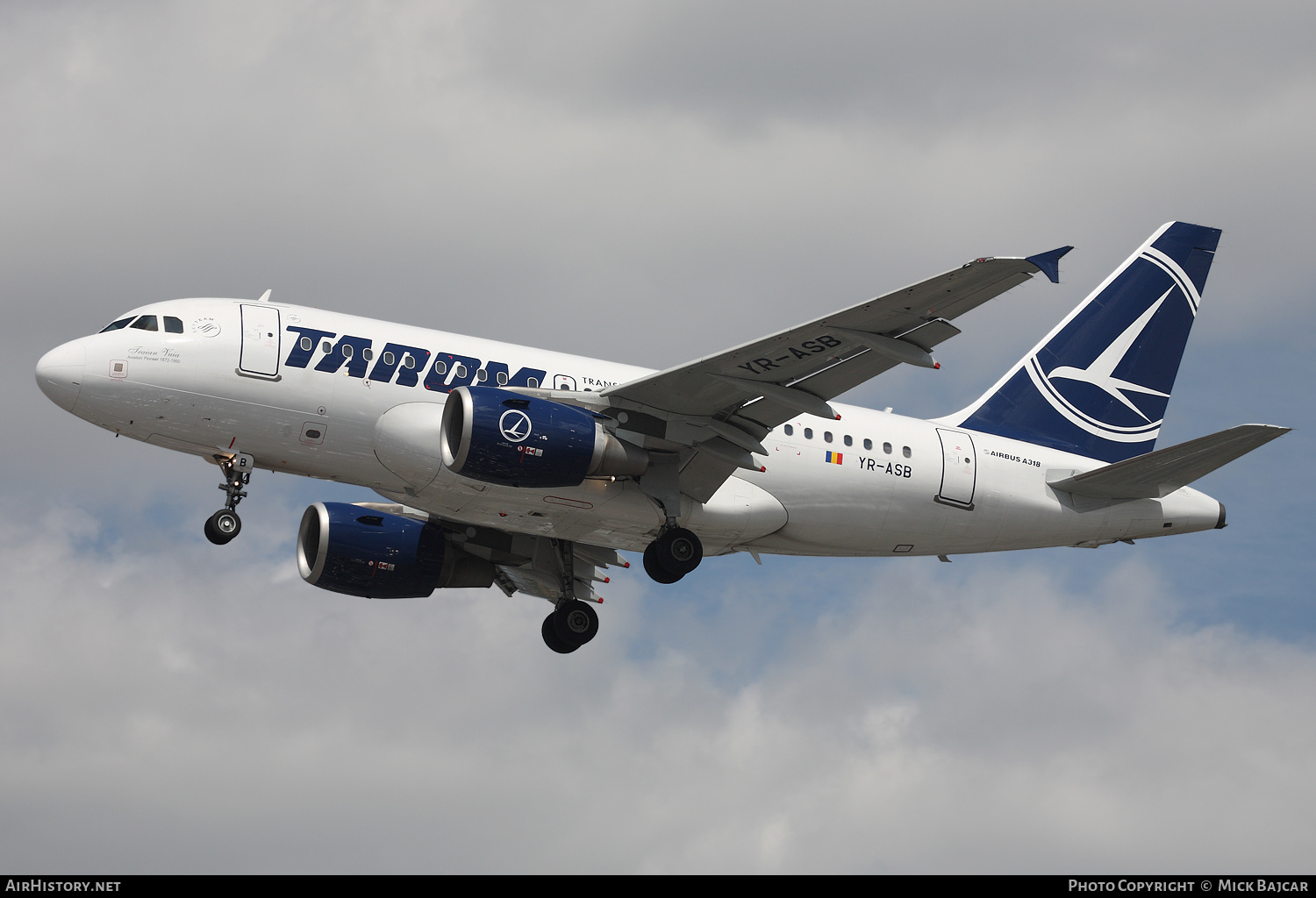 Aircraft Photo of YR-ASB | Airbus A318-111 | TAROM - Transporturile Aeriene Române | AirHistory.net #341690