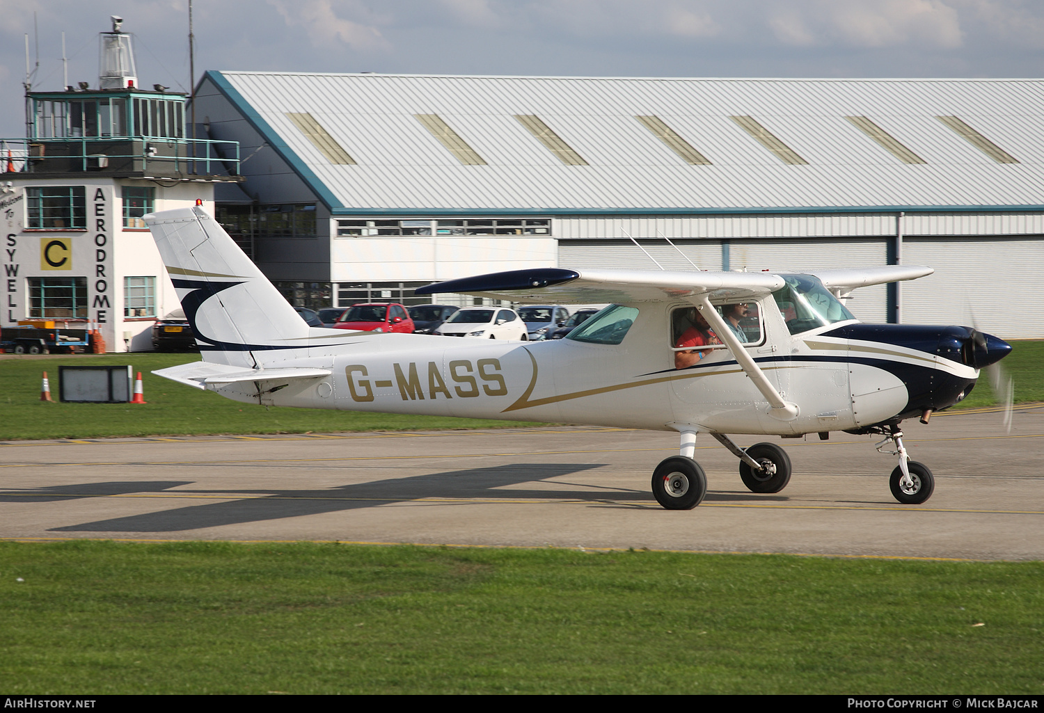 Aircraft Photo of G-MASS | Cessna 152 | AirHistory.net #341787