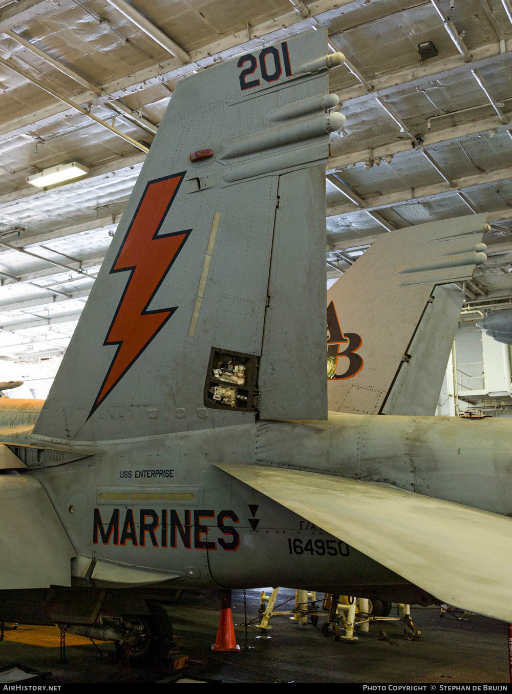 Aircraft Photo of 164950 | McDonnell Douglas F/A-18C Hornet | USA - Marines | AirHistory.net #341796