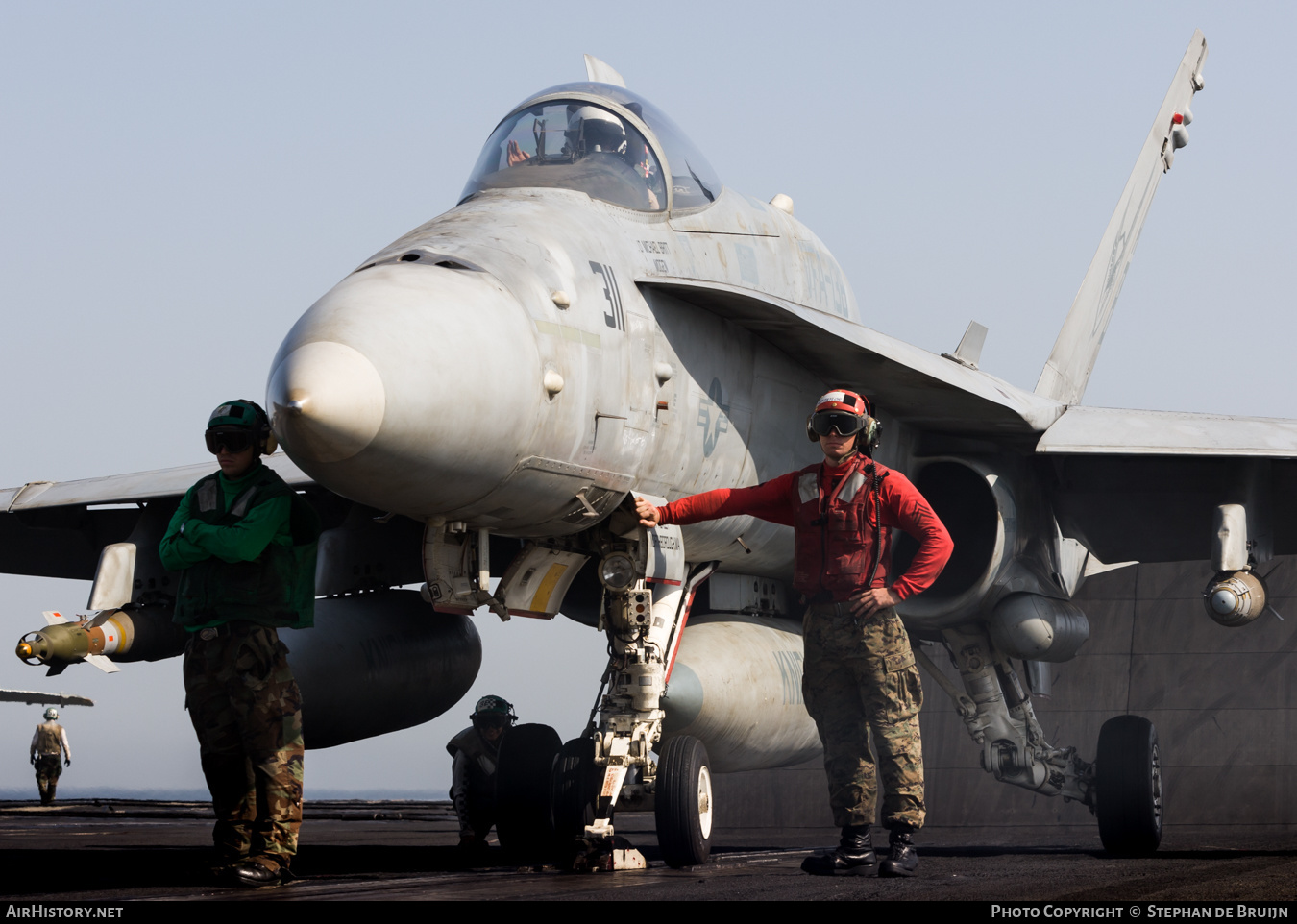 Aircraft Photo of 163772 | McDonnell Douglas F/A-18C Hornet | USA - Navy | AirHistory.net #341803