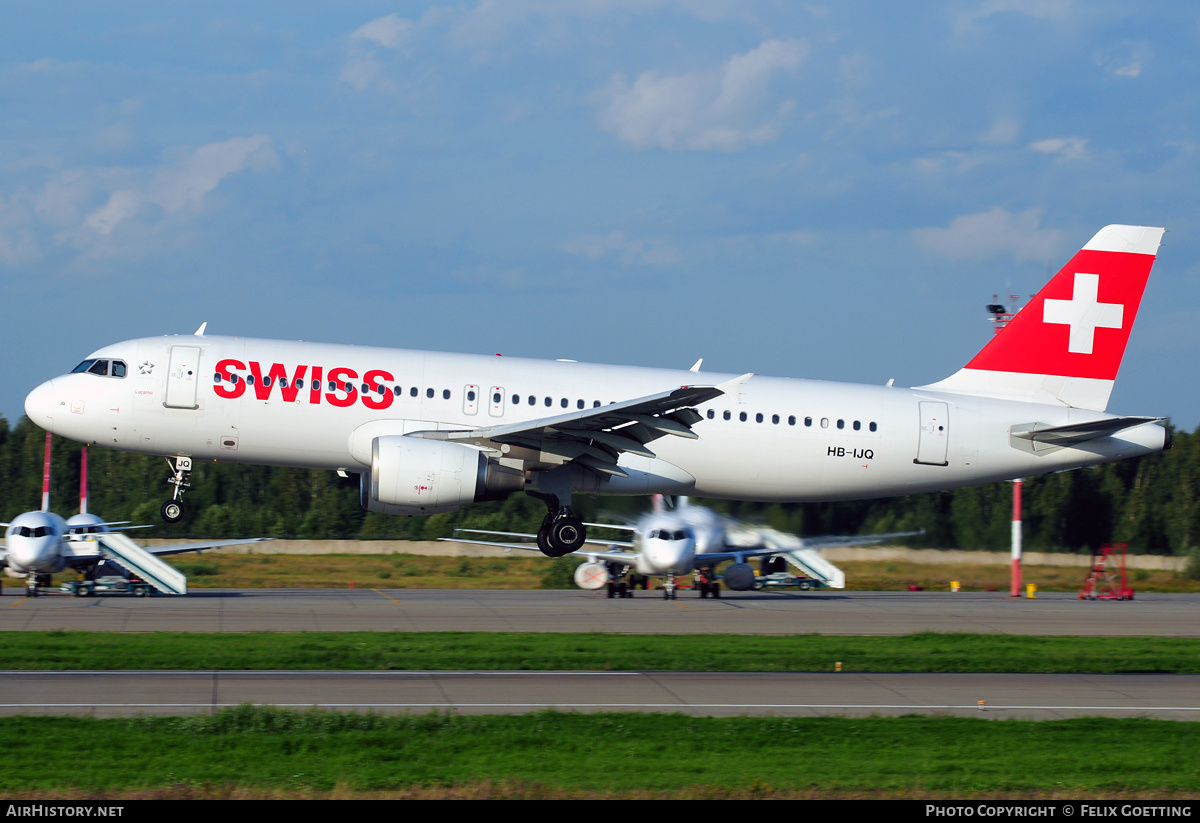 Aircraft Photo of HB-IJQ | Airbus A320-214 | Swiss International Air Lines | AirHistory.net #341835