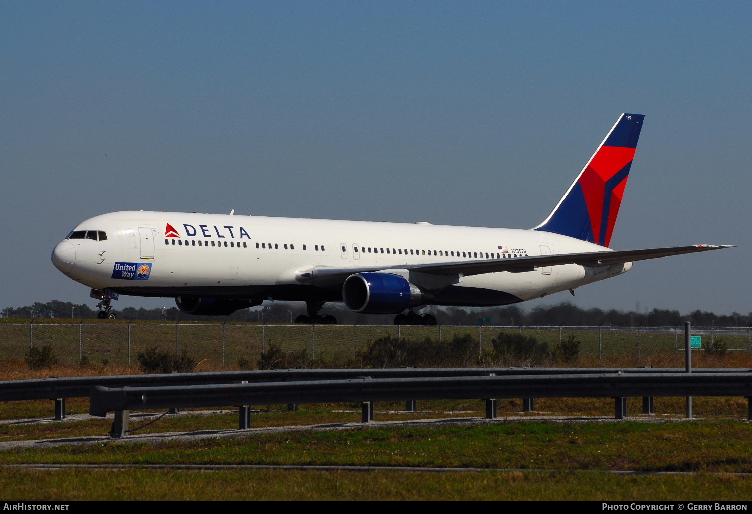 Aircraft Photo of N139DL | Boeing 767-332 | Delta Air Lines | AirHistory.net #341868
