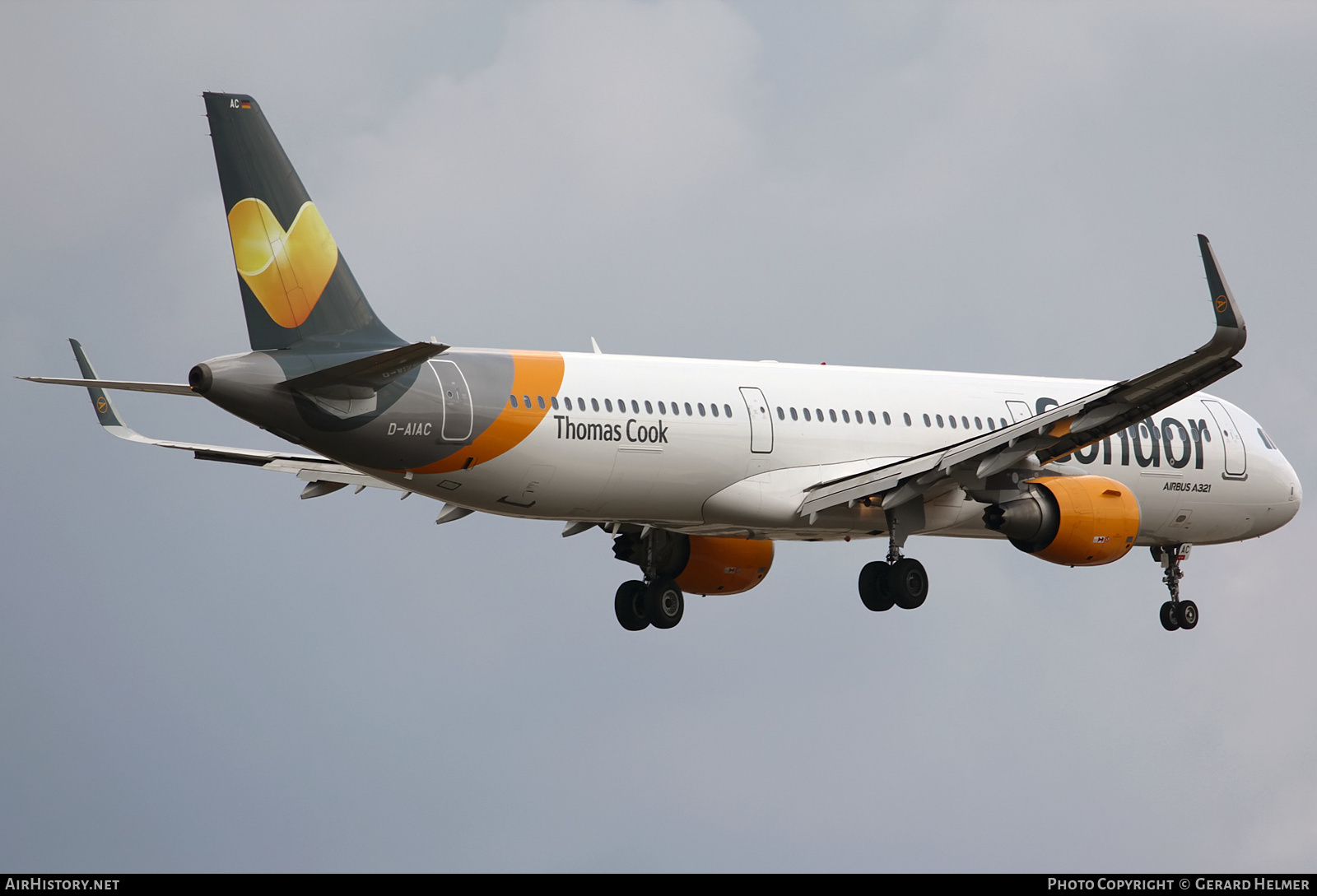 Aircraft Photo of D-AIAC | Airbus A321-211 | Condor Flugdienst | AirHistory.net #341937