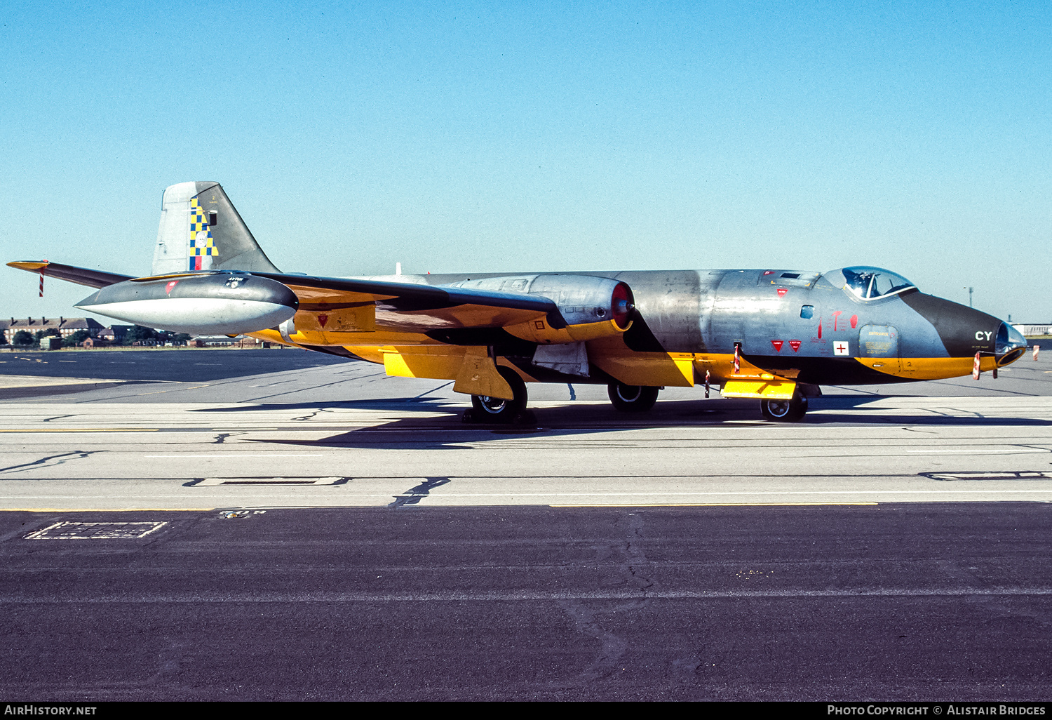 Aircraft Photo of WK123 | English Electric Canberra TT18 | UK - Air Force | AirHistory.net #341958