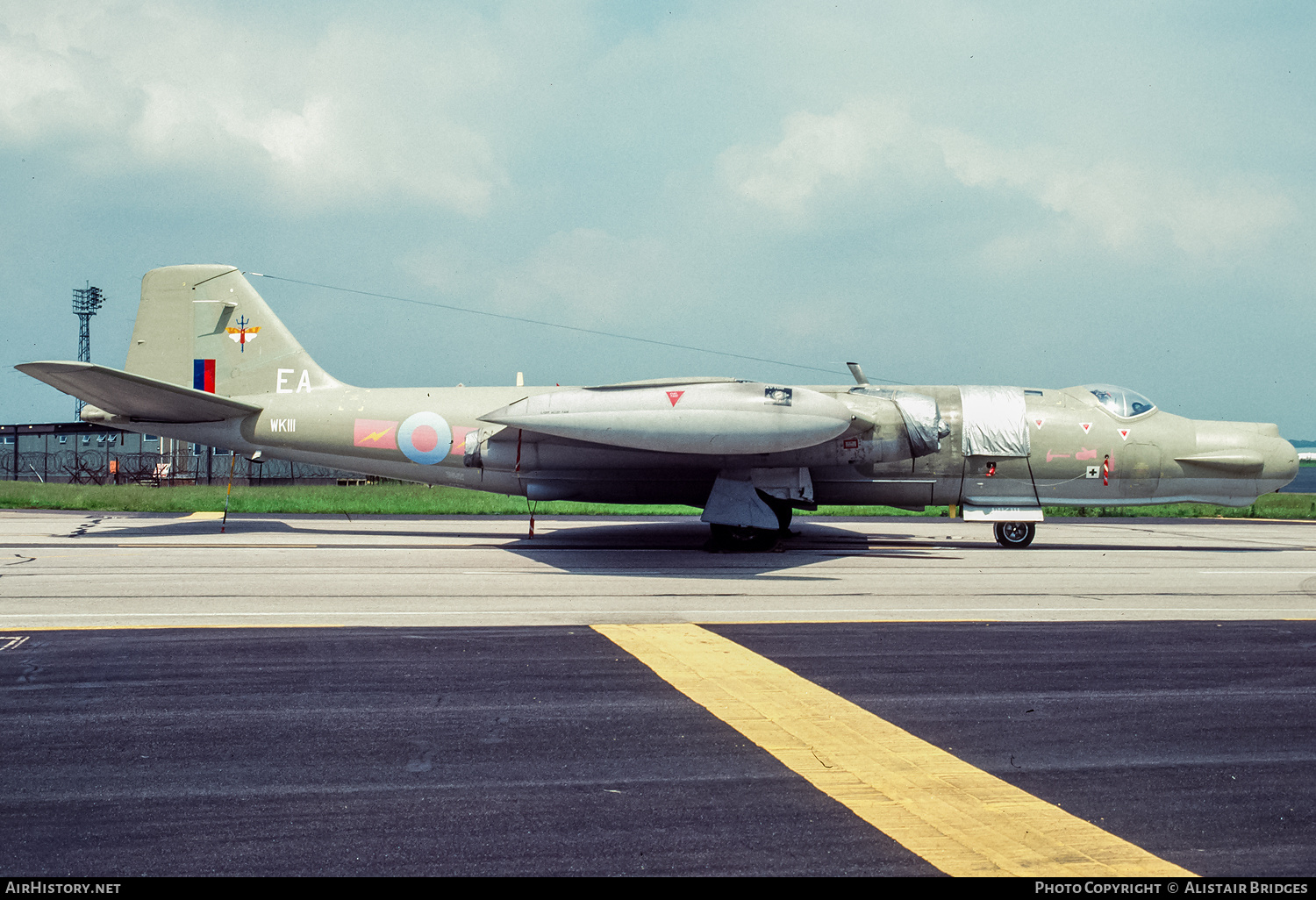 Aircraft Photo of WK111 | English Electric Canberra T17 | UK - Air Force | AirHistory.net #341960