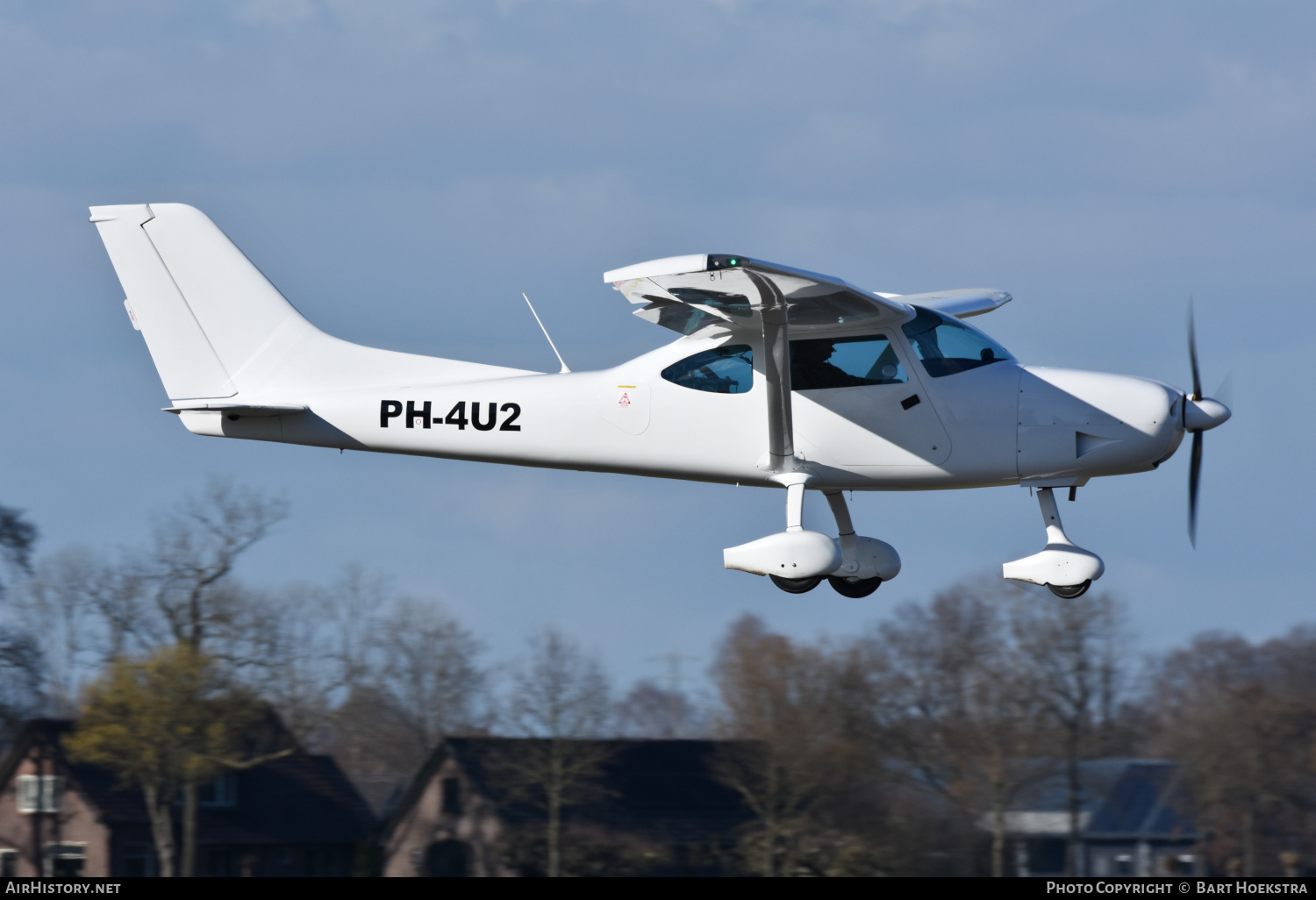 Aircraft Photo of PH-4U2 | TL Ultralight TL-3000 Sirius | AirHistory.net #342060