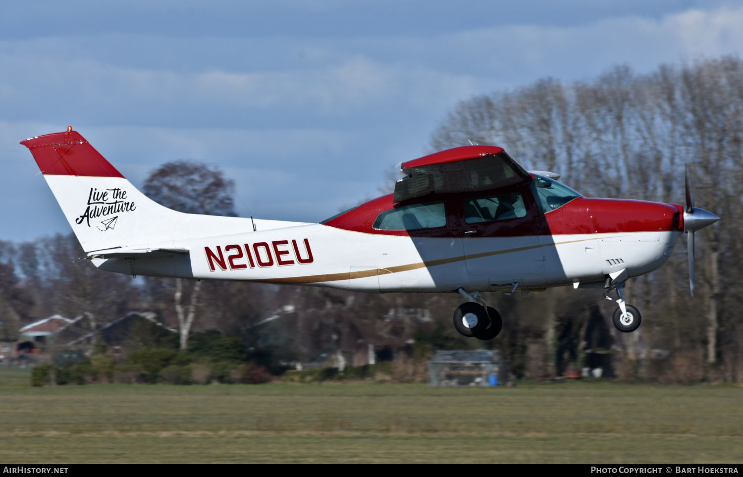 Aircraft Photo of N210EU | Cessna T210L Turbo Centurion | AirHistory.net #342070