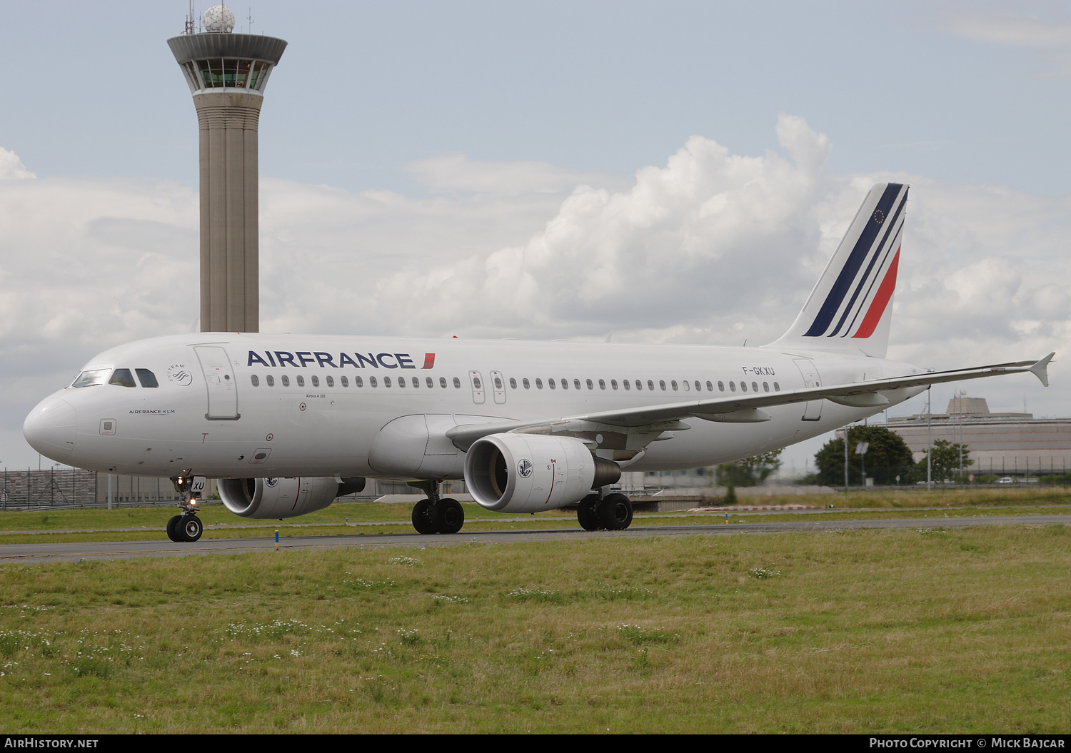 Aircraft Photo of F-GKXU | Airbus A320-214 | Air France | AirHistory.net #342244