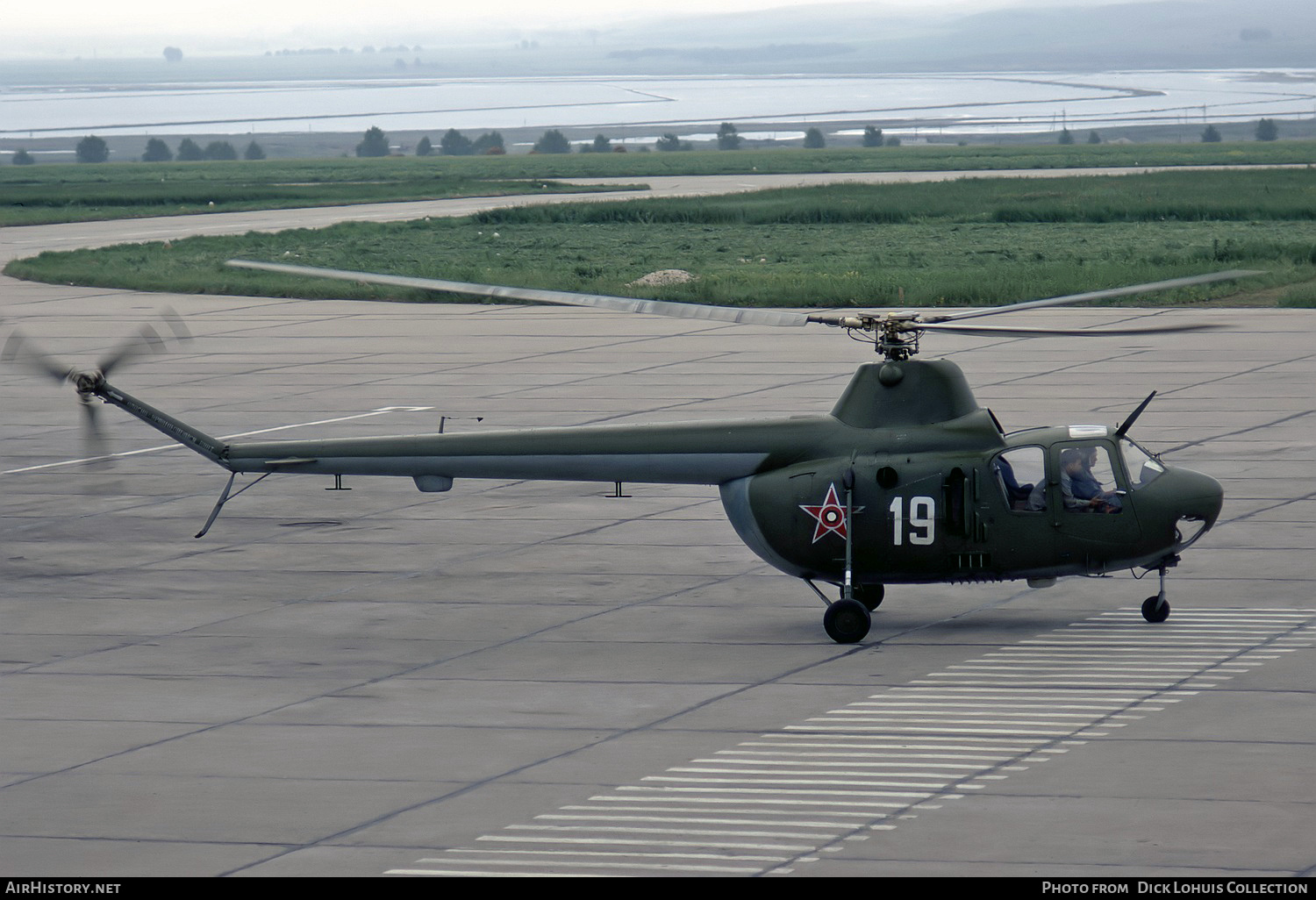 Aircraft Photo of 19 | PZL-Swidnik SM-1 | Bulgaria - Air Force | AirHistory.net #342327