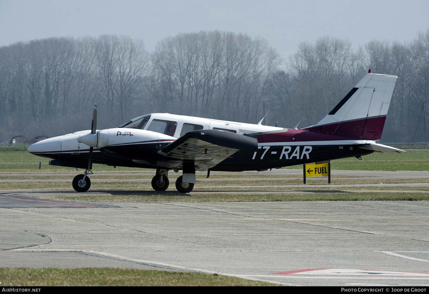 Aircraft Photo of T7-RAR | Piper PA-34-200T Seneca II | AirHistory.net #342437