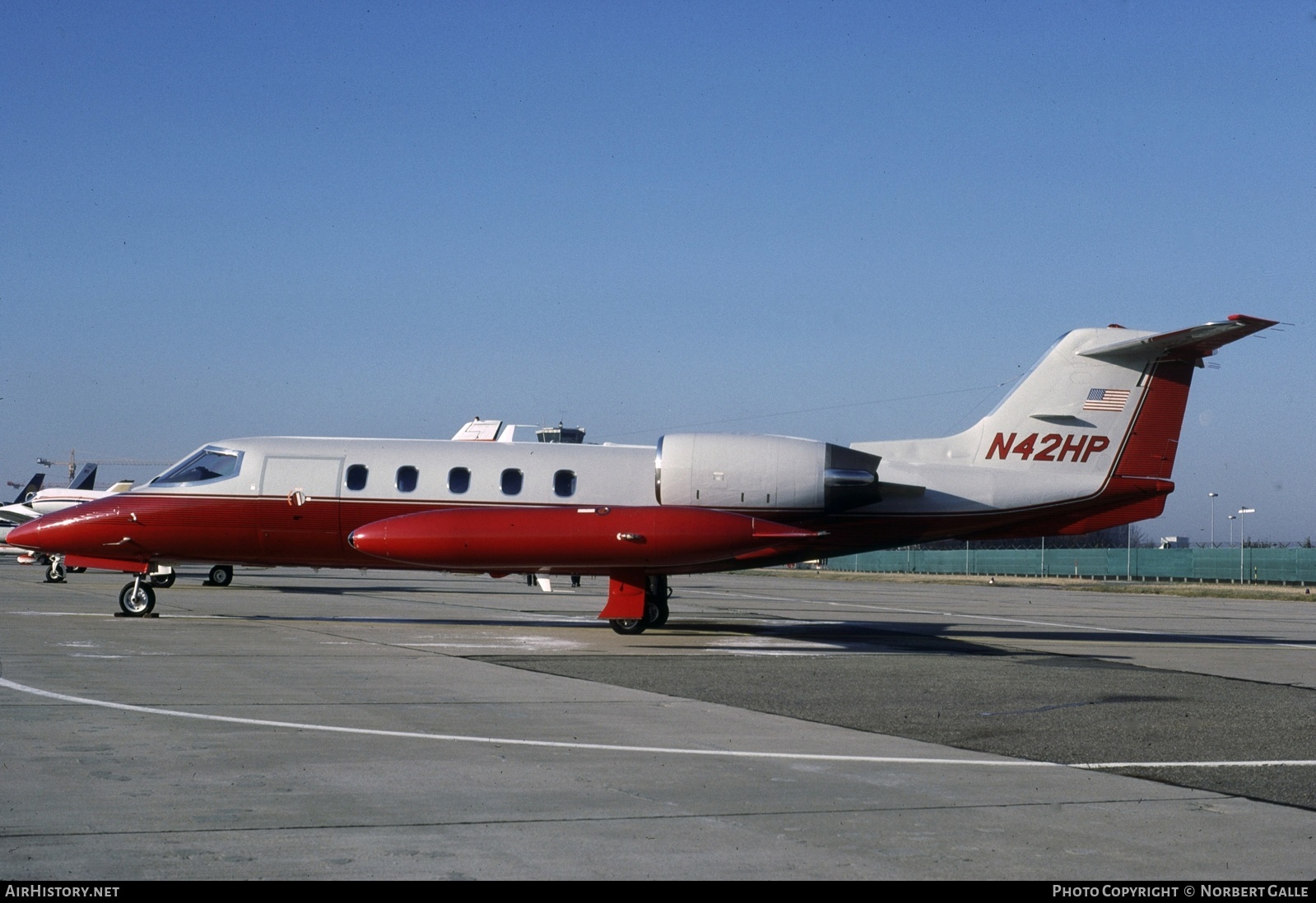 Aircraft Photo of N42HP | Gates Learjet 35A | AirHistory.net #342445