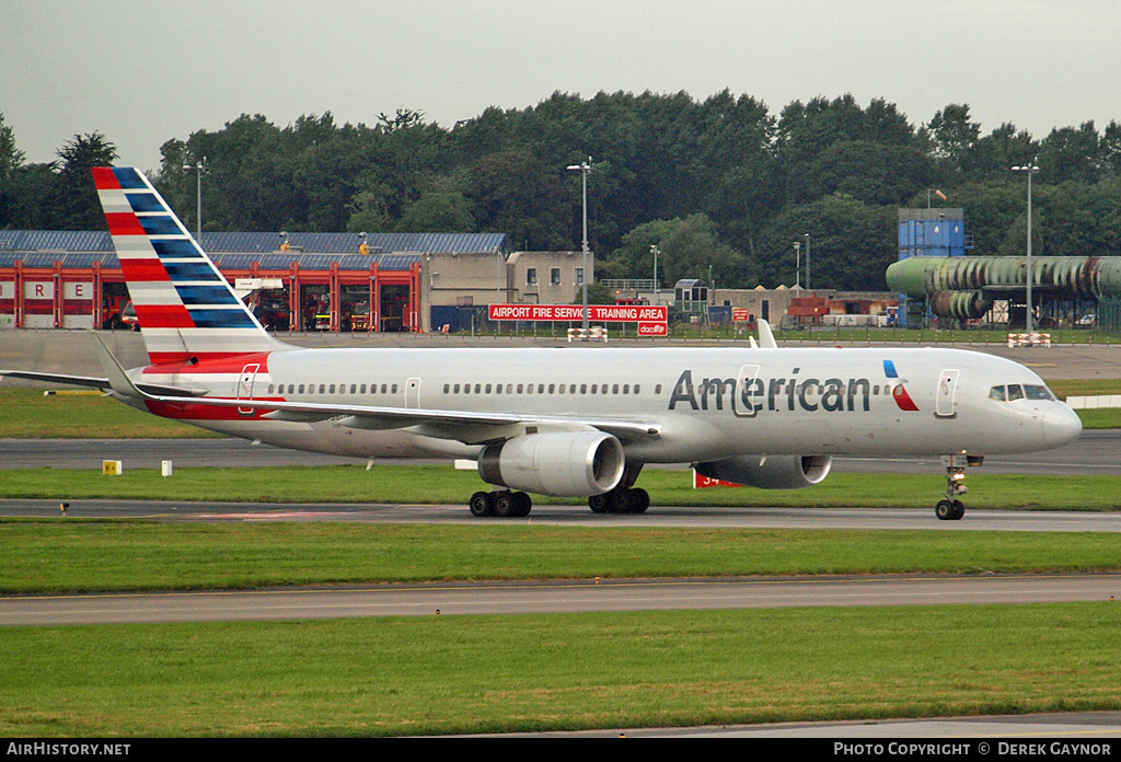 Aircraft Photo of N938UW | Boeing 757-2B7 | American Airlines | AirHistory.net #342458