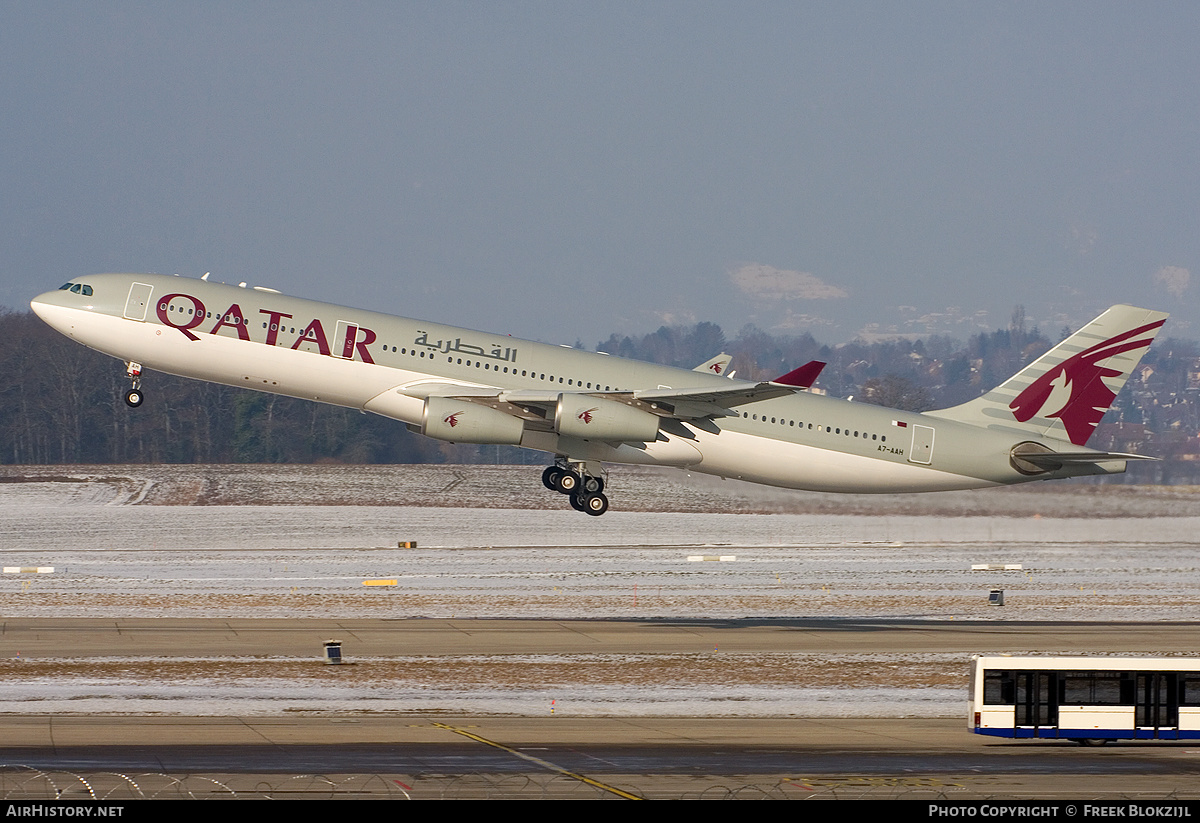 Aircraft Photo of A7-AAH | Airbus A340-313 | Qatar Amiri Flight | AirHistory.net #342498