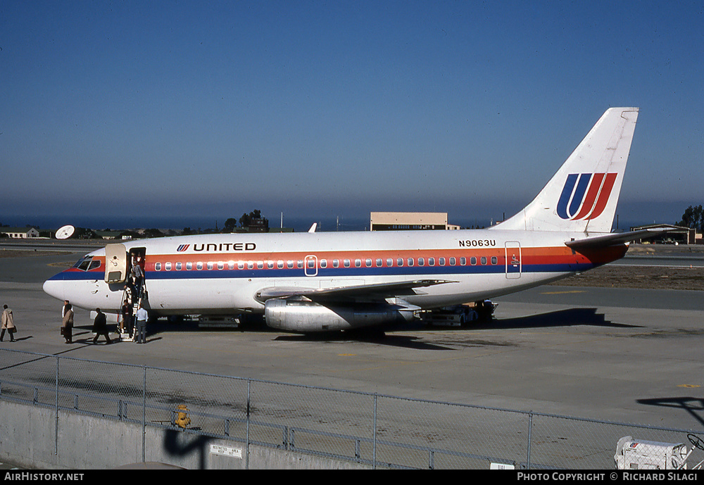 Aircraft Photo of N9063U | Boeing 737-222 | United Airlines | AirHistory.net #342623