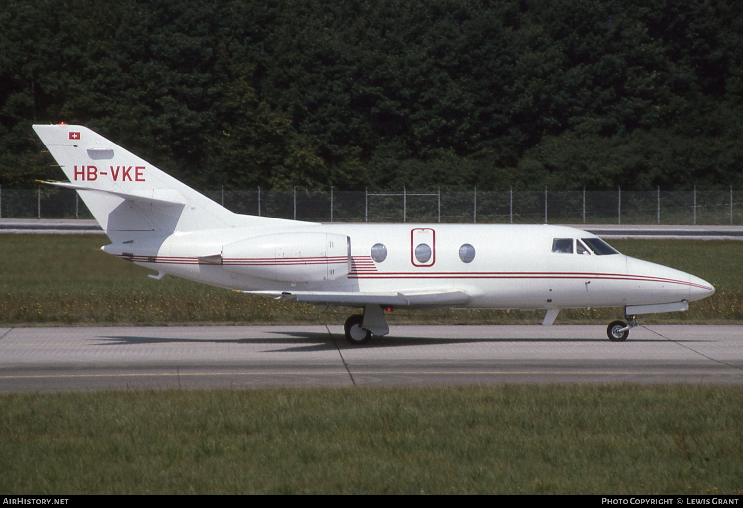 Aircraft Photo of HB-VKE | Dassault Falcon 10 | AirHistory.net #342631