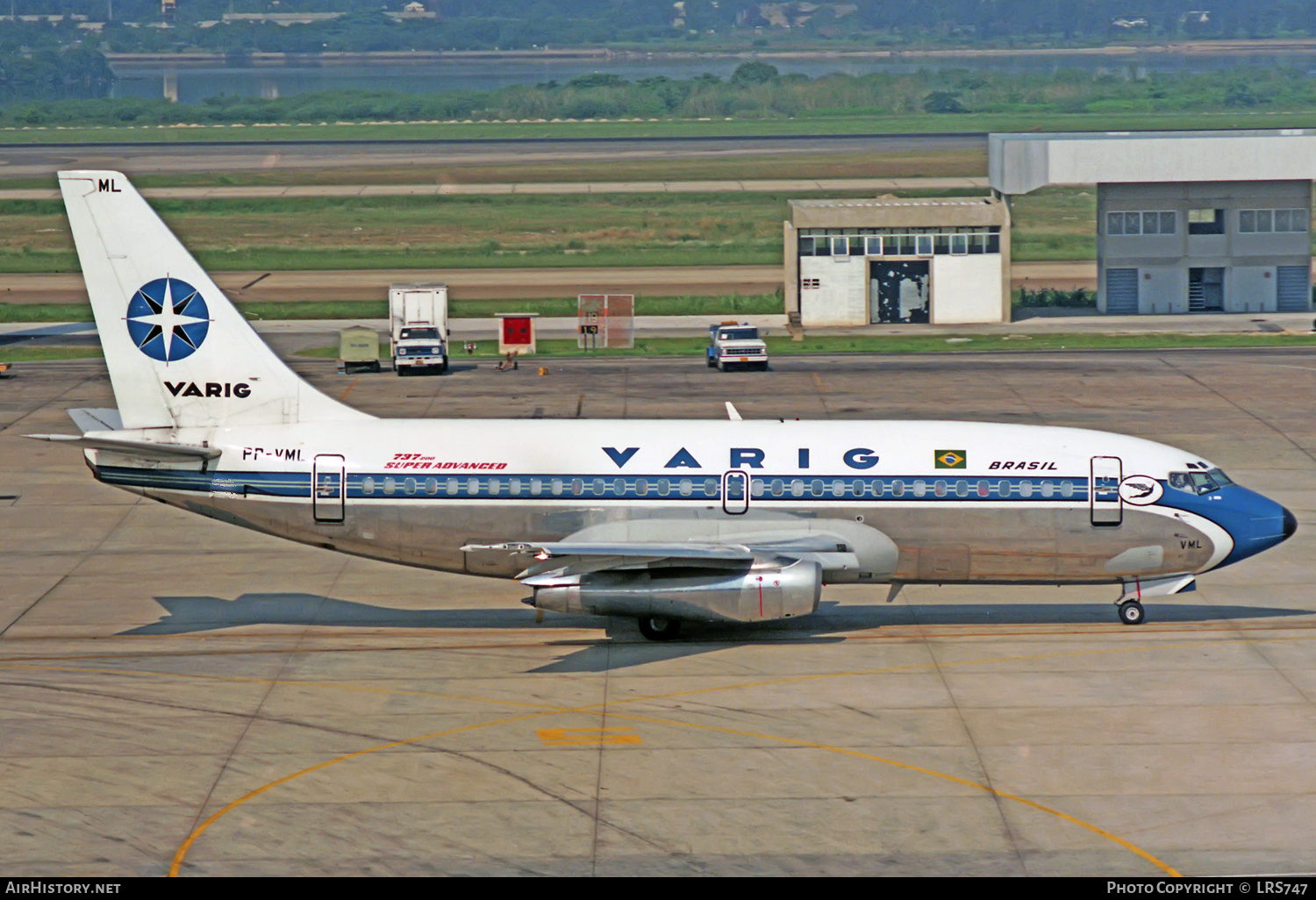 Aircraft Photo of PP-VML | Boeing 737-241/Adv | Varig | AirHistory.net #342757
