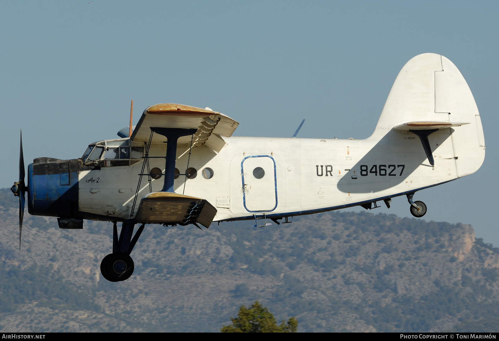 Aircraft Photo of UR-84627 | Antonov An-2R | AirHistory.net #342829