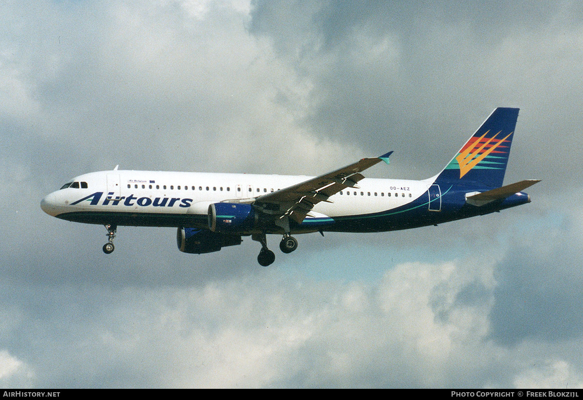 Aircraft Photo of OO-AEZ | Airbus A320-212 | Airtours International | AirHistory.net #342911