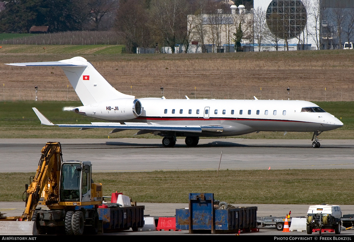 Aircraft Photo of HB-JII | Bombardier Global Express XRS (BD-700-1A10) | AirHistory.net #342915