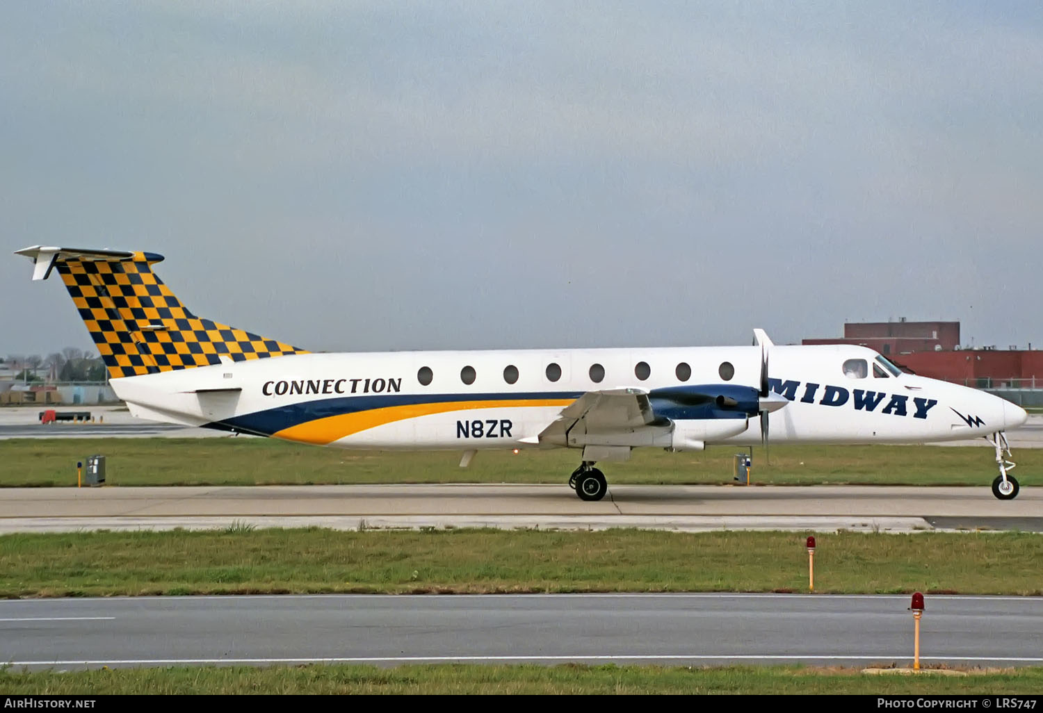 Aircraft Photo of N8ZR | Beech 1900C | Midway Connection | AirHistory.net #342972