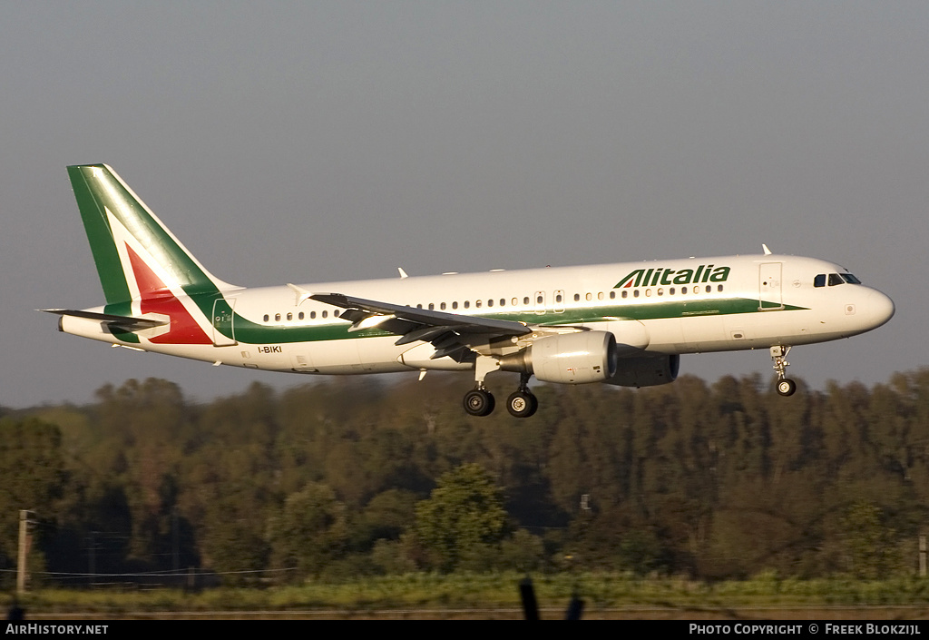 Aircraft Photo of I-BIKI | Airbus A320-214 | Alitalia | AirHistory.net #342994