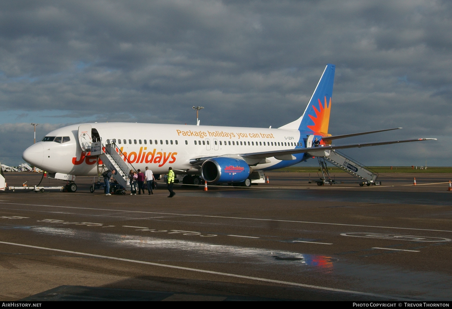 Aircraft Photo of G-GDFF | Boeing 737-85P | Jet2 Holidays | AirHistory.net #343088