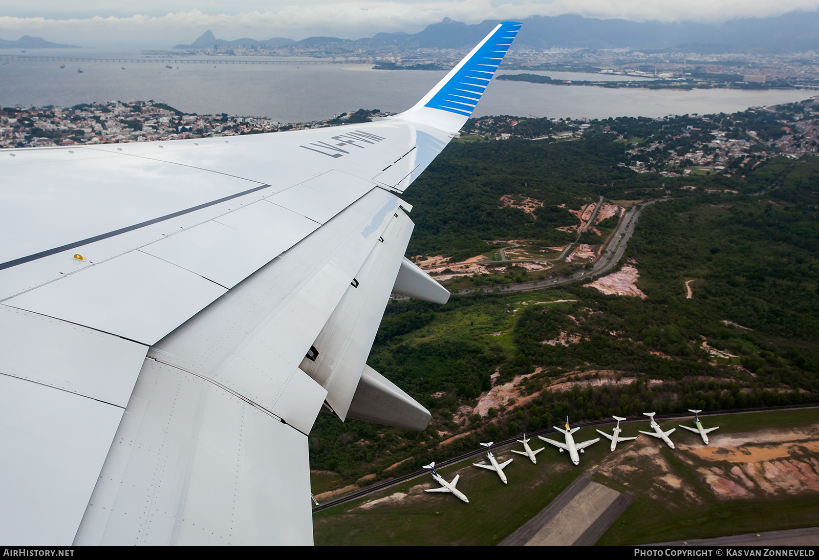 Airport photo of Rio de Janeiro - Galeão International (SBGL / GIG) in Brazil | AirHistory.net #343109
