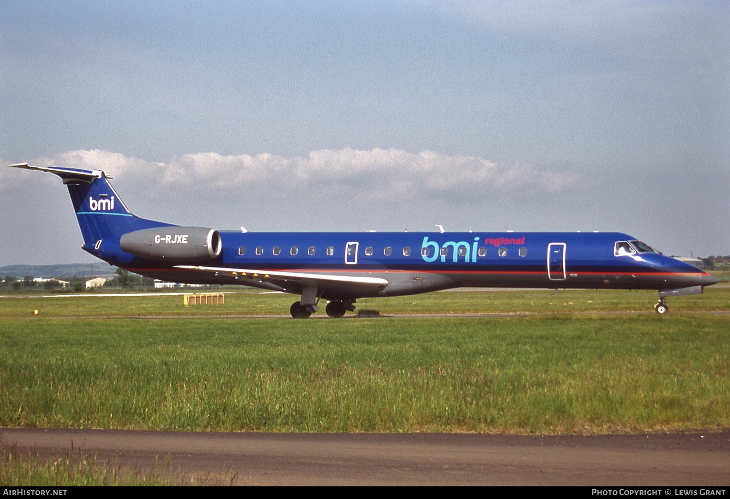 Aircraft Photo of G-RJXE | Embraer ERJ-145EP (EMB-145EP) | BMI Regional | AirHistory.net #343269