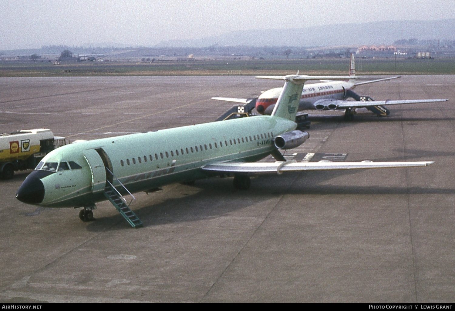 Aircraft Photo of G-AXMG | BAC 111-518FG One-Eleven | Court Line | AirHistory.net #343284